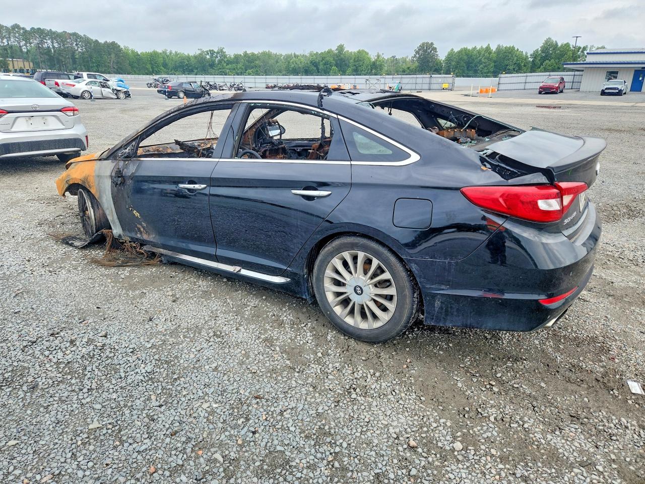 2015 Hyundai Sonata Limited Gray vin: 5NPE34AF5FH260039