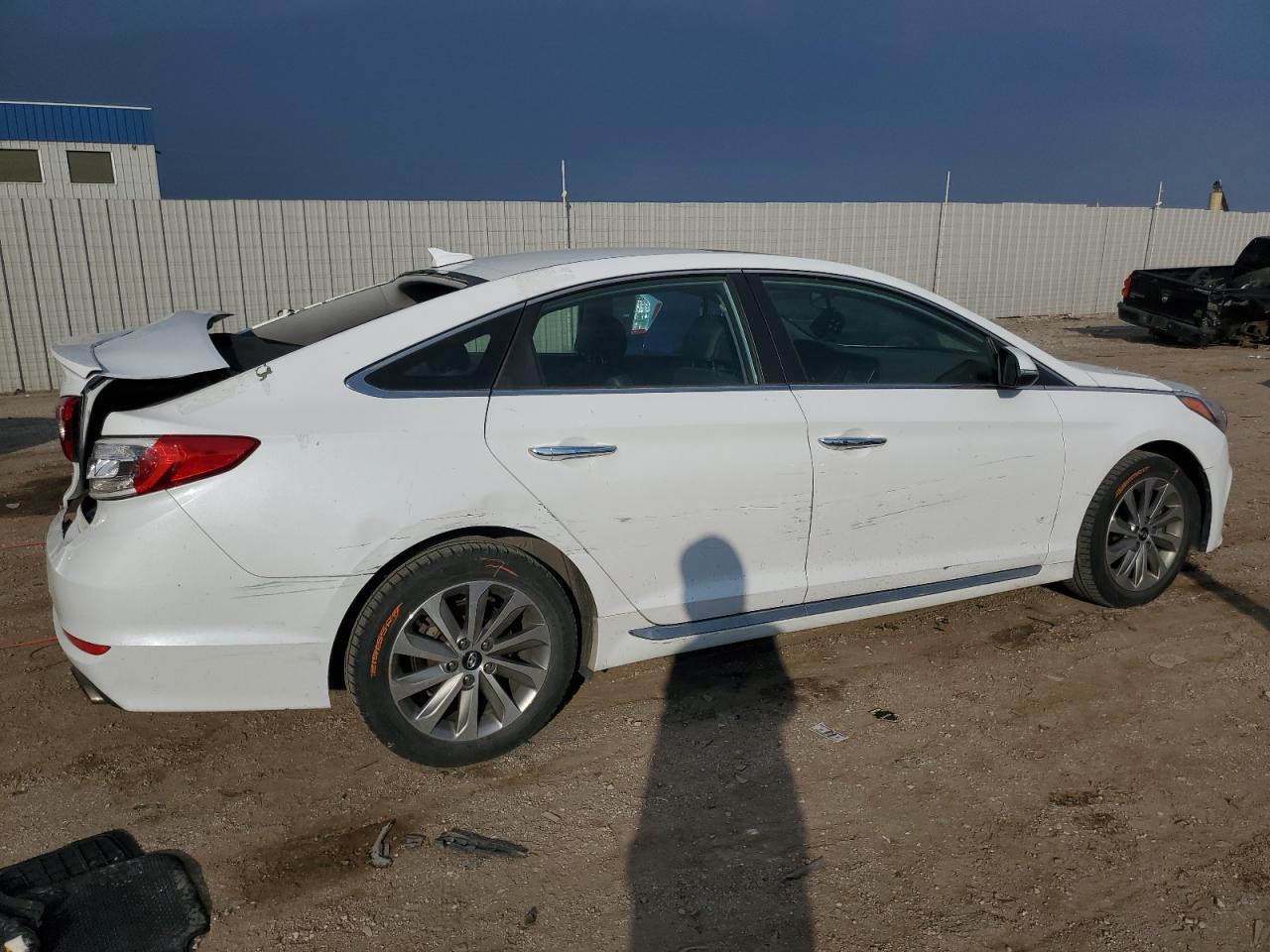 2017 Hyundai Sonata Sport Белый vin: 5NPE34AF5HH466402