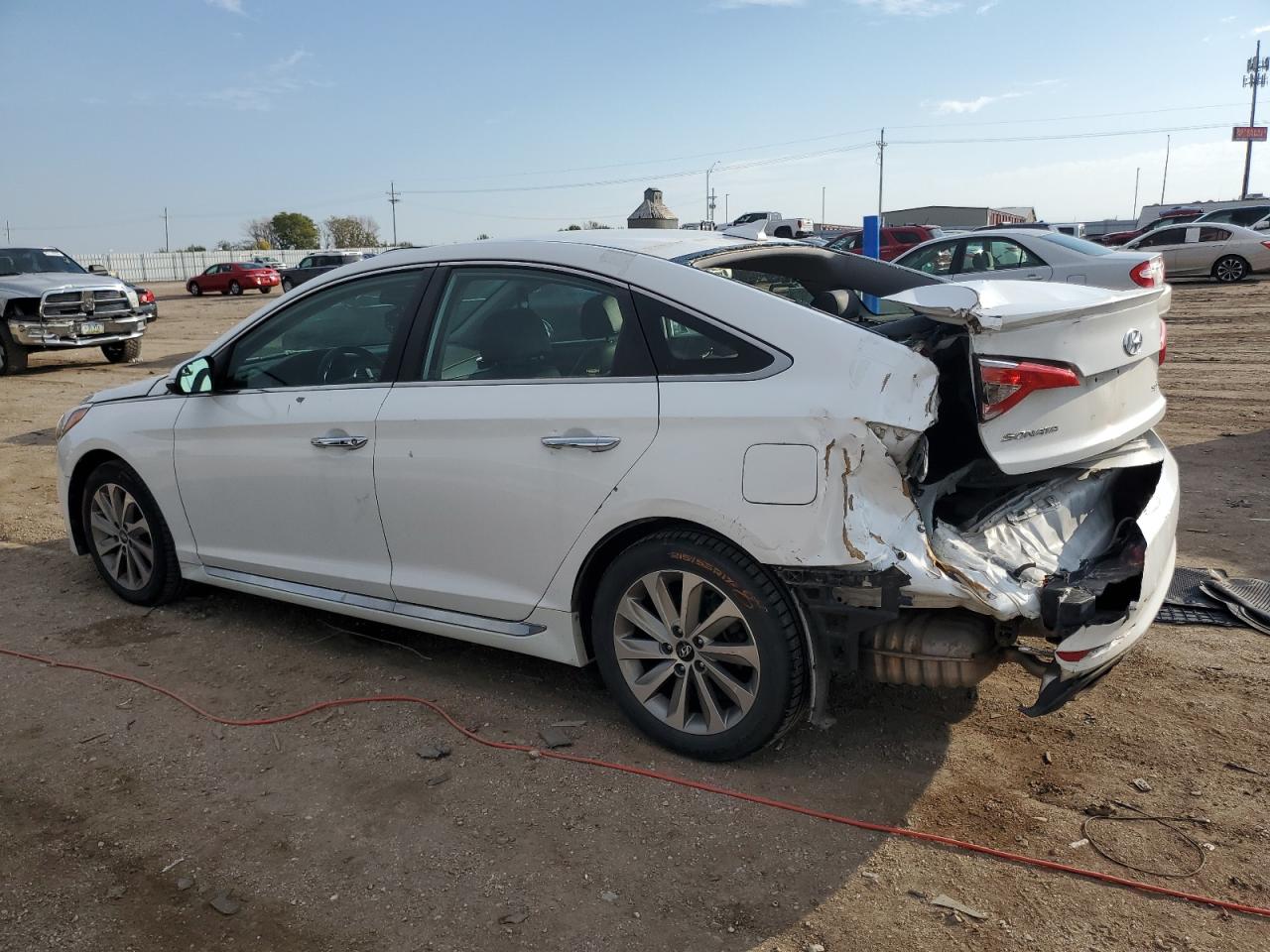 2017 Hyundai Sonata Sport Белый vin: 5NPE34AF5HH466402