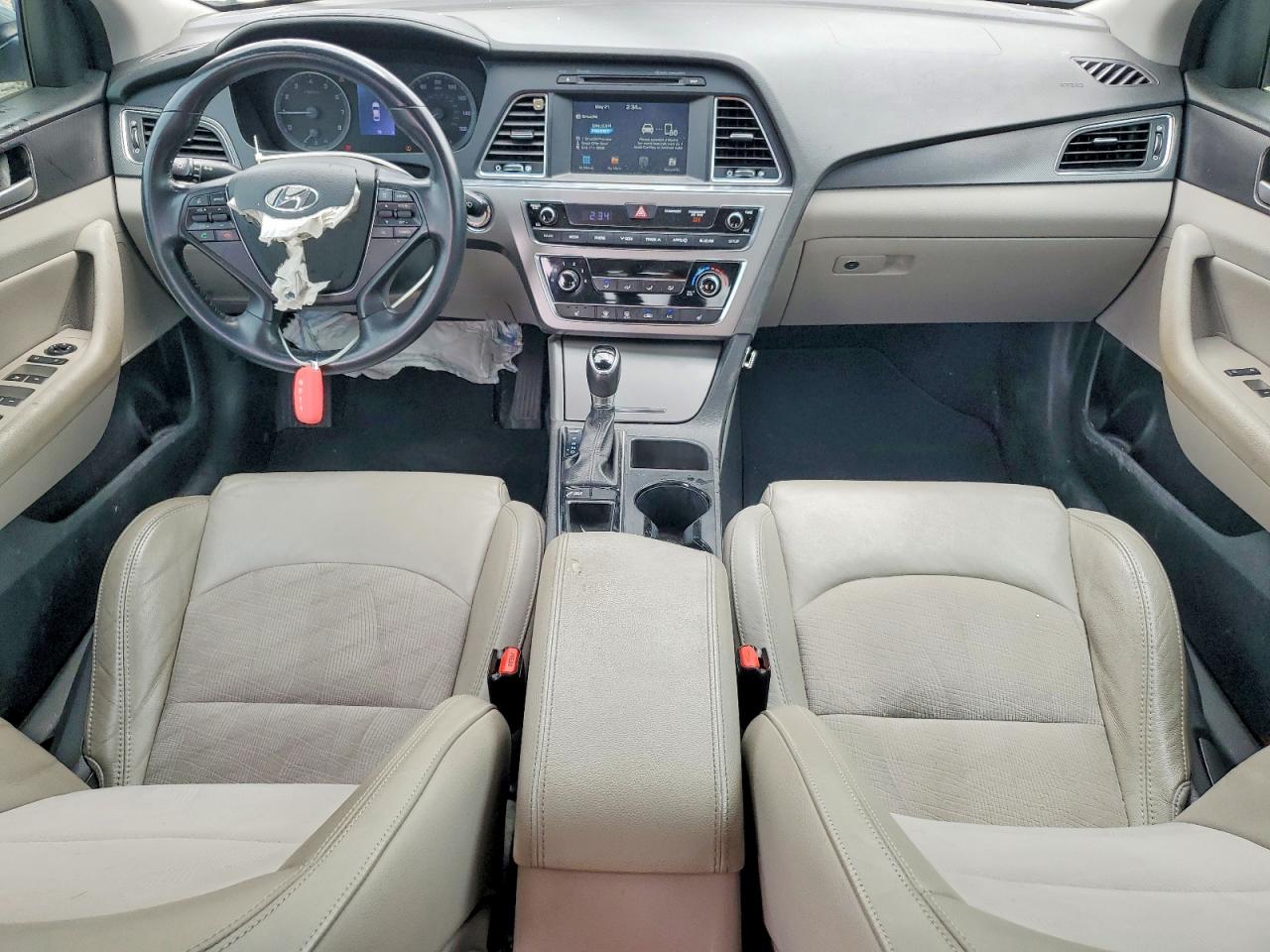 2017 Hyundai Sonata Sport Серебряный vin: 5NPE34AF5HH502329