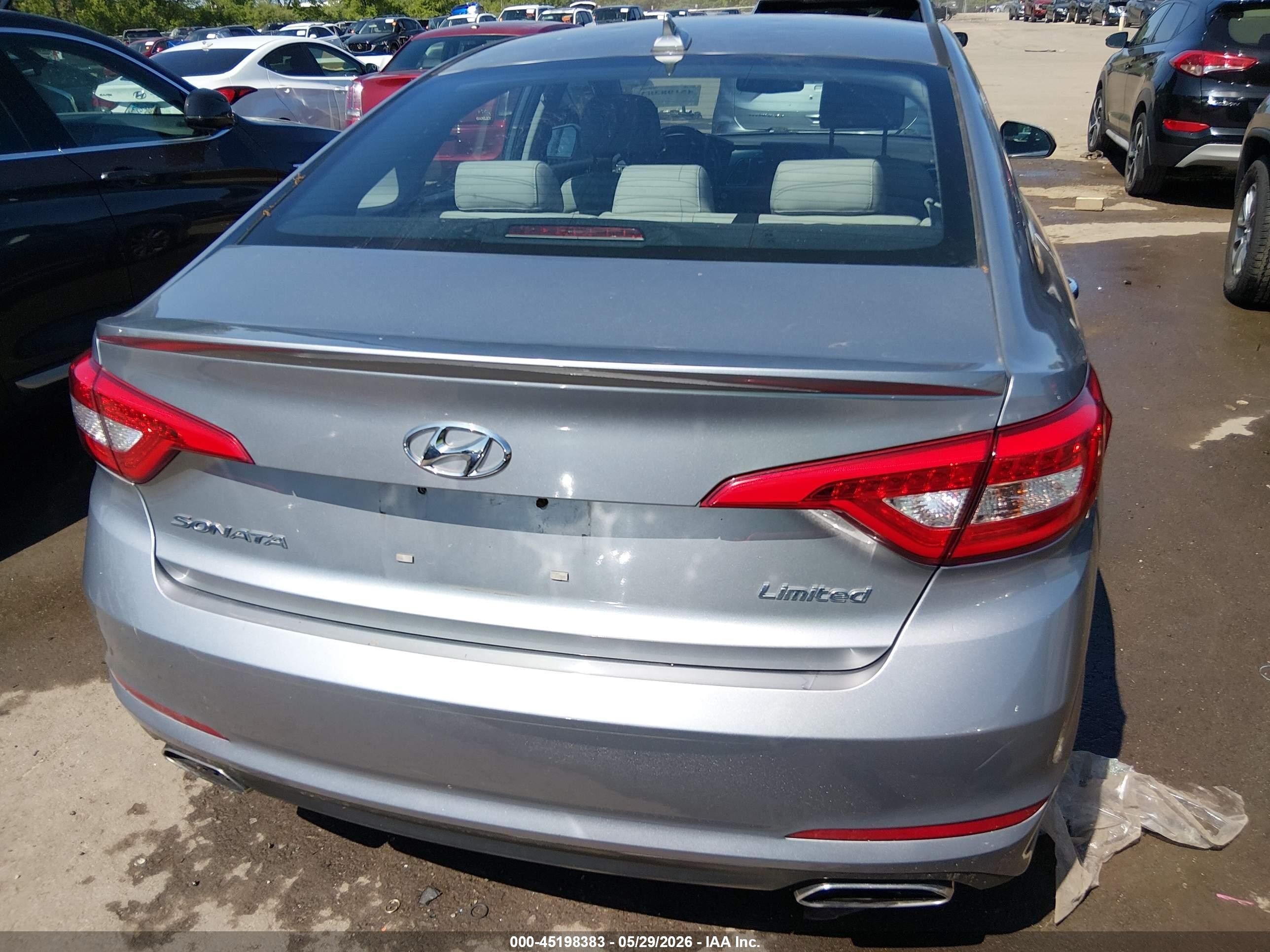 2017 Hyundai Sonata Limited Silver vin: 5NPE34AF5HH544290