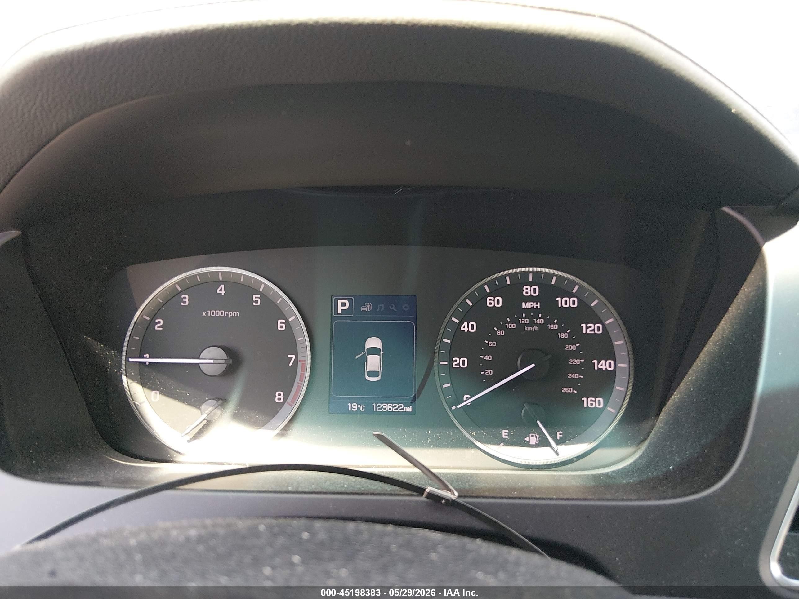 2017 Hyundai Sonata Limited Silver vin: 5NPE34AF5HH544290