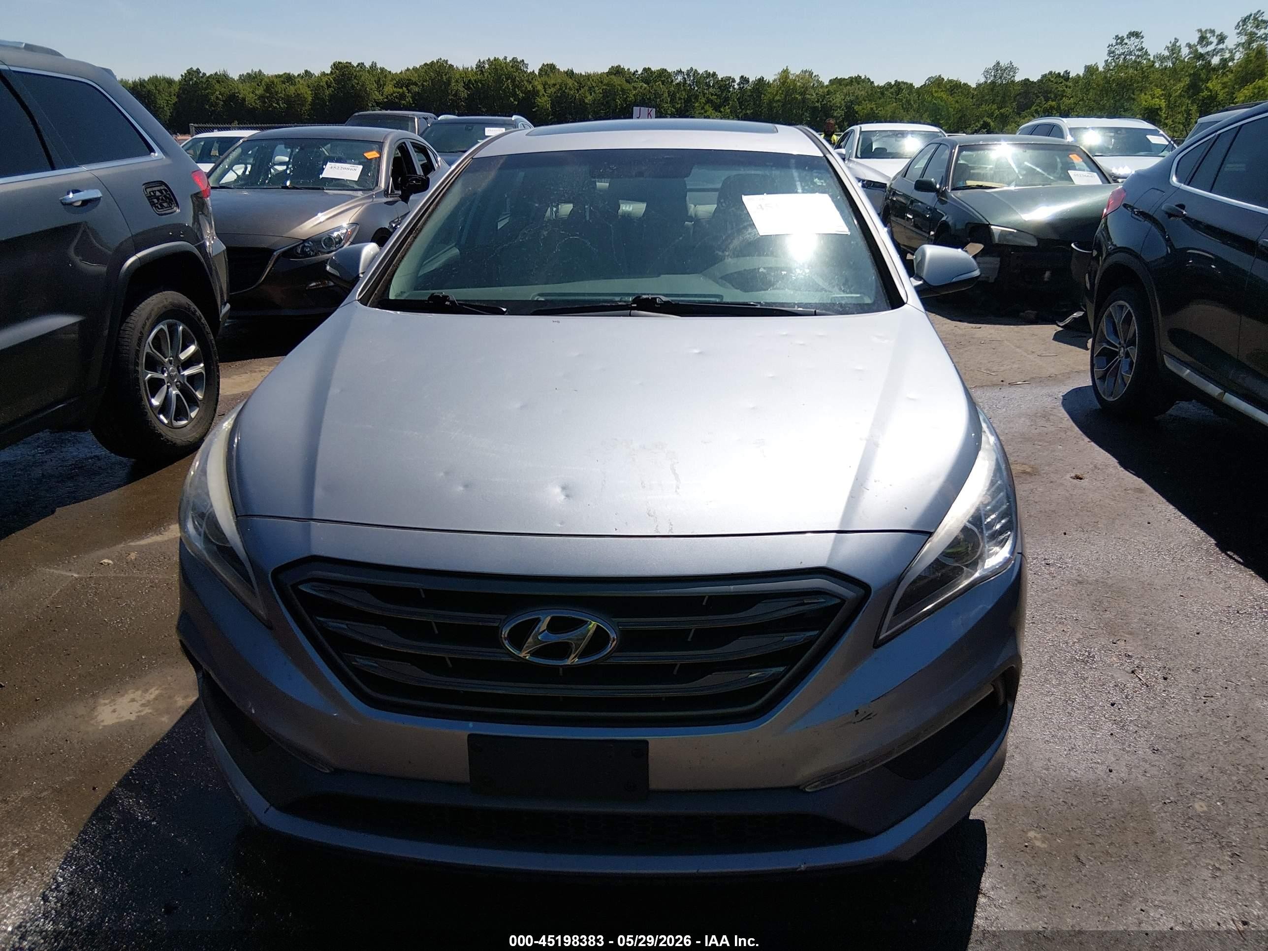 2017 Hyundai Sonata Limited Silver vin: 5NPE34AF5HH544290