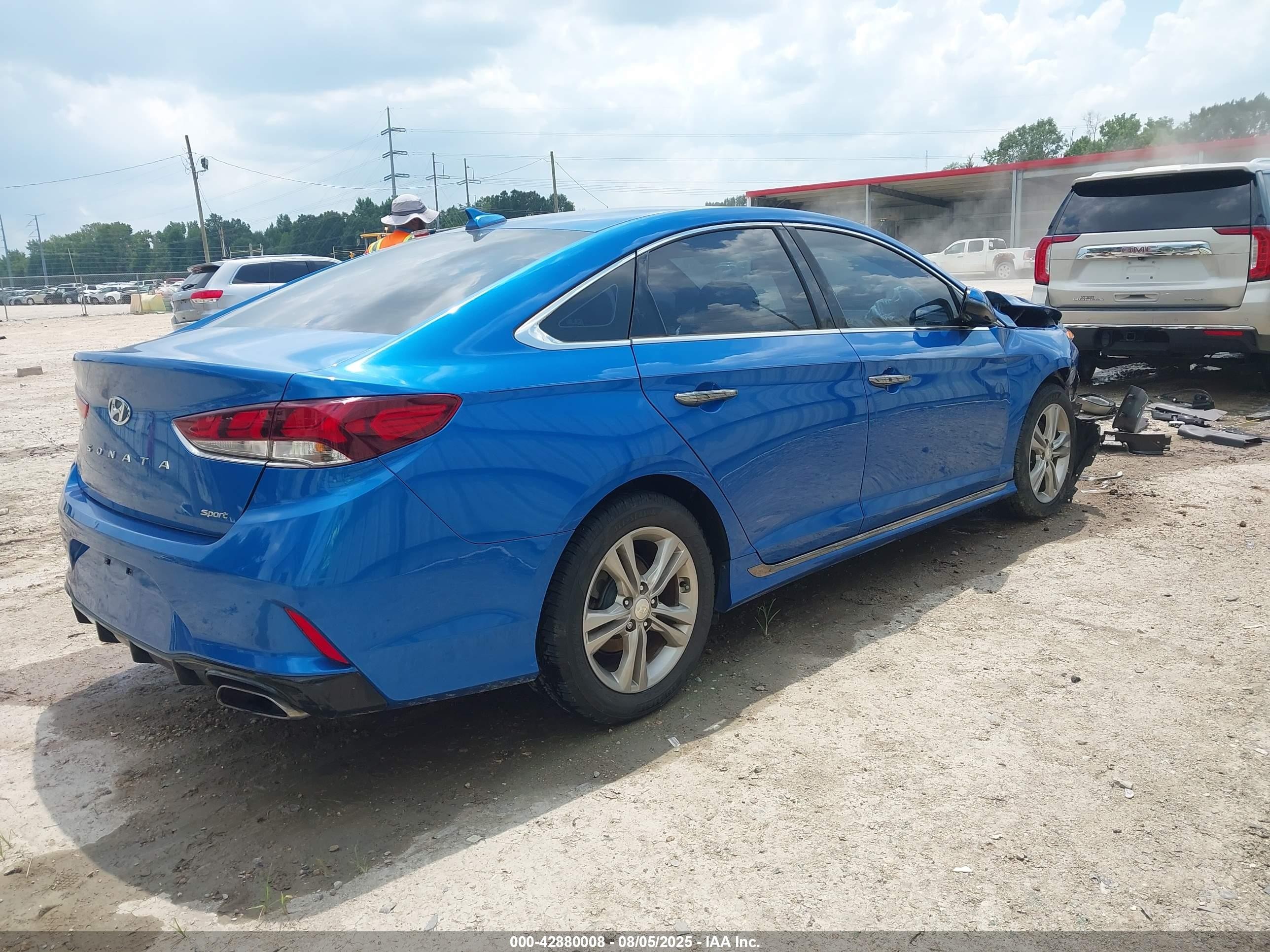 2018 Hyundai Sonata Sport Синий vin: 5NPE34AF5JH642418