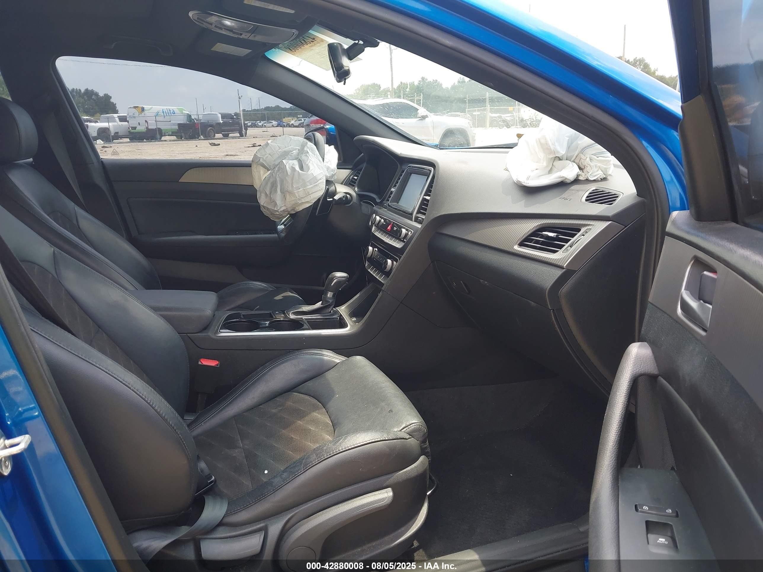2018 Hyundai Sonata Sport Синий vin: 5NPE34AF5JH642418