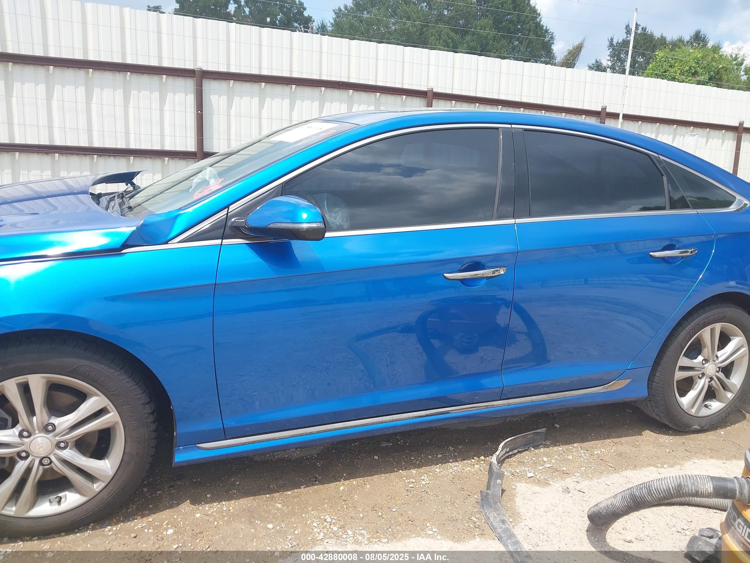 2018 Hyundai Sonata Sport Синий vin: 5NPE34AF5JH642418