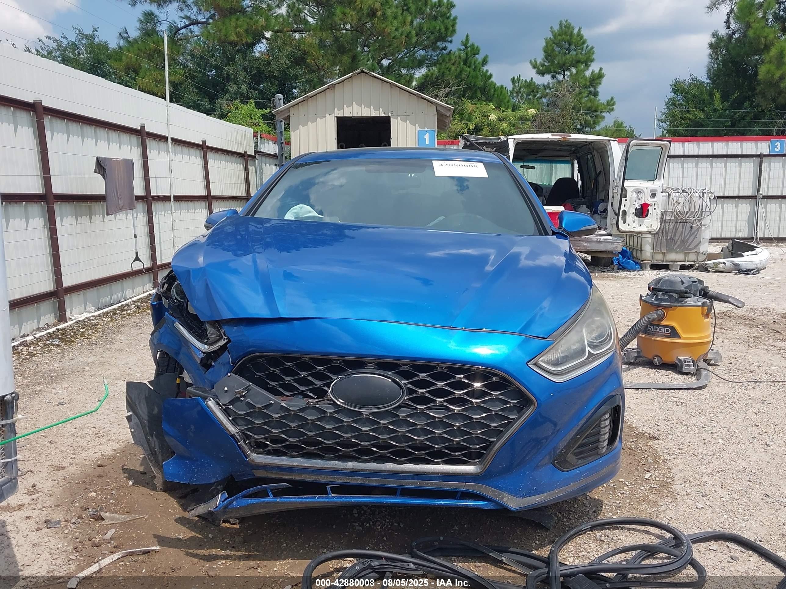 2018 Hyundai Sonata Sport Синий vin: 5NPE34AF5JH642418