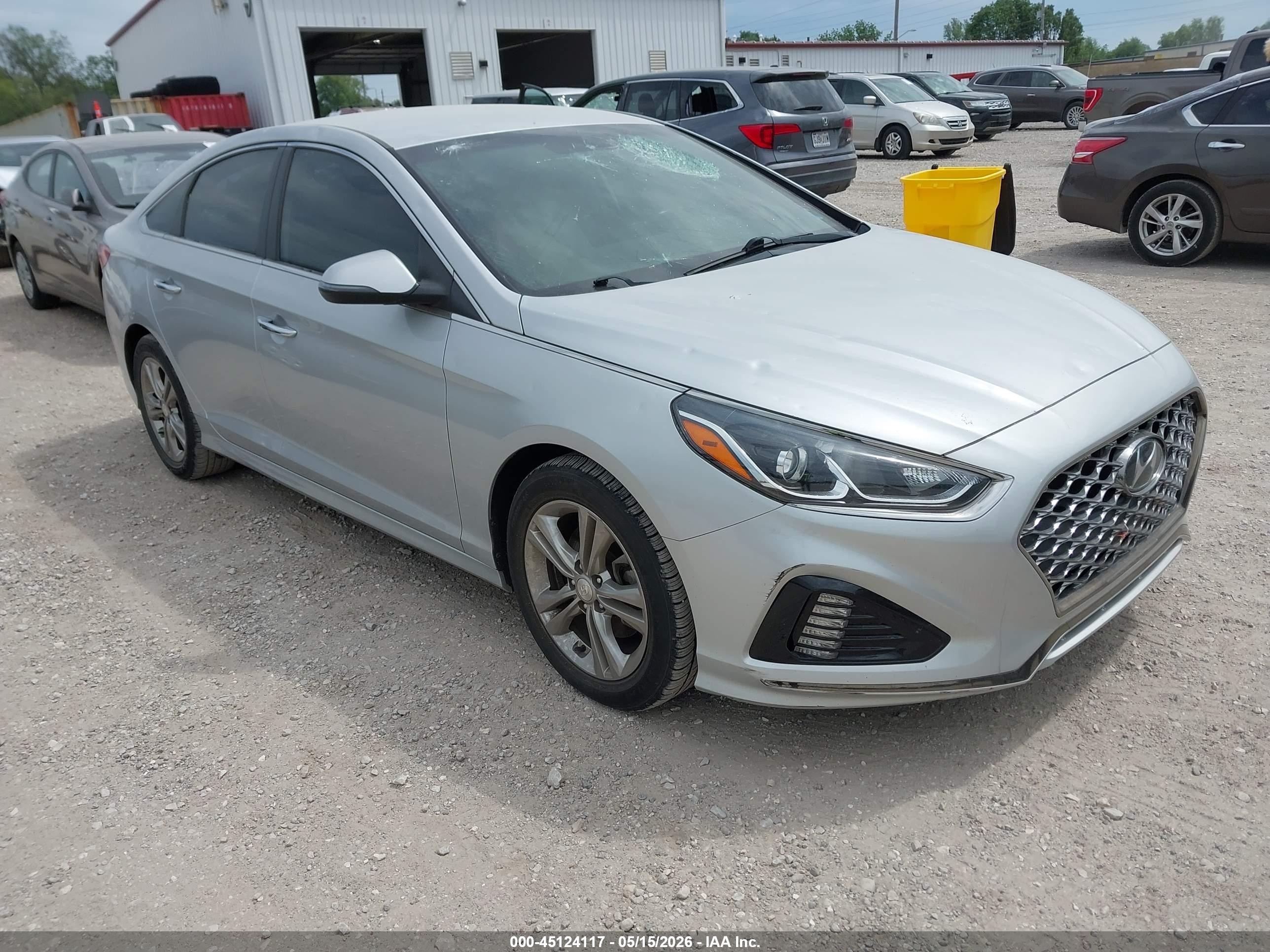 2019 Hyundai Sonata Sel Silver vin: 5NPE34AF5KH821754
