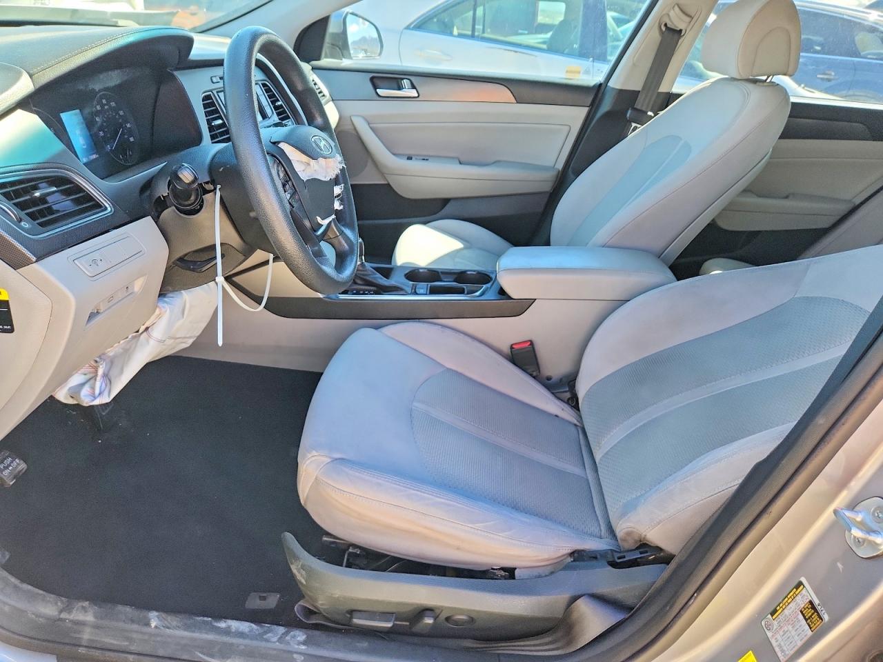 2015 Hyundai Sonata Sport Silver vin: 5NPE34AF6FH027805