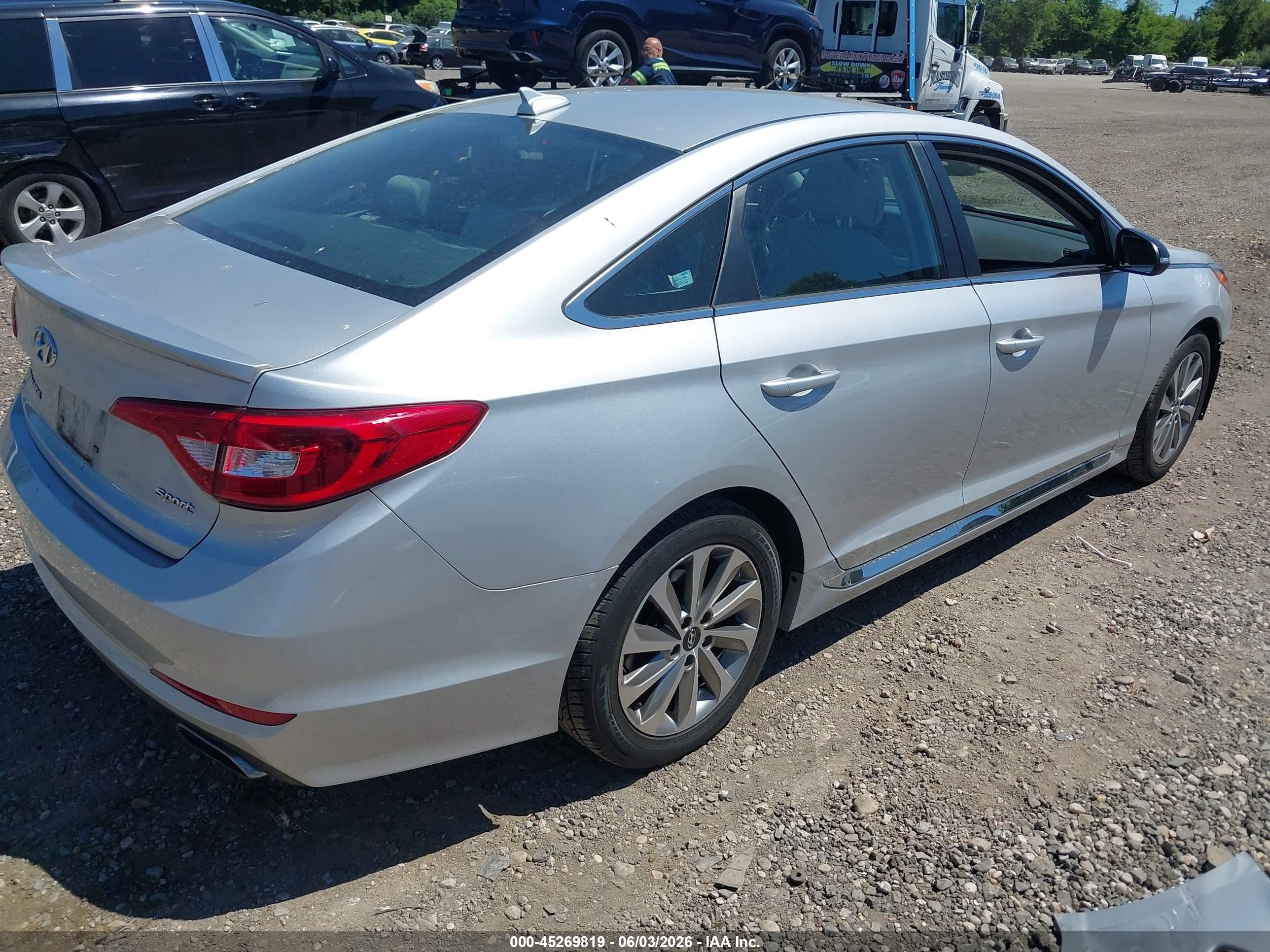 2015 Hyundai Sonata Sport Silver vin: 5NPE34AF6FH032759