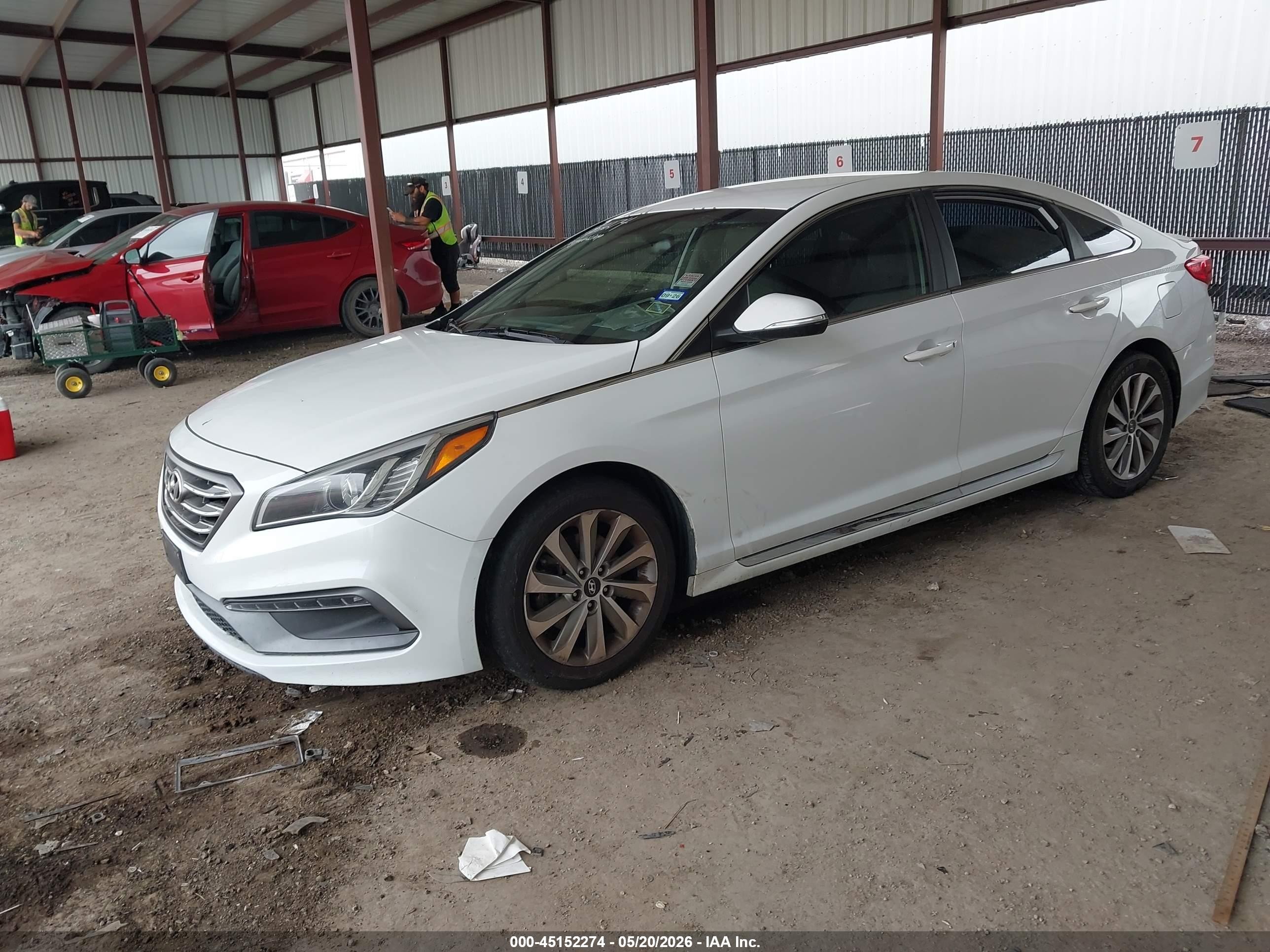 2015 Hyundai Sonata Sport White vin: 5NPE34AF6FH044684