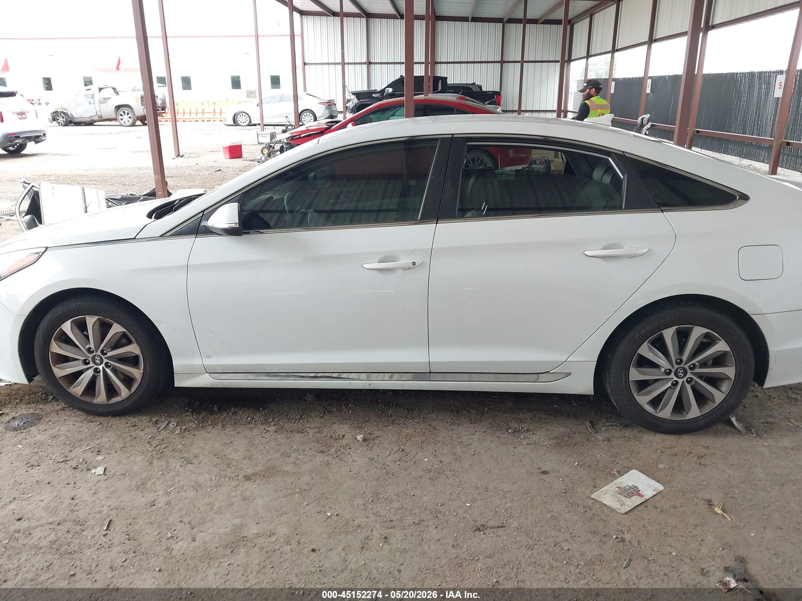 2015 Hyundai Sonata Sport White vin: 5NPE34AF6FH044684