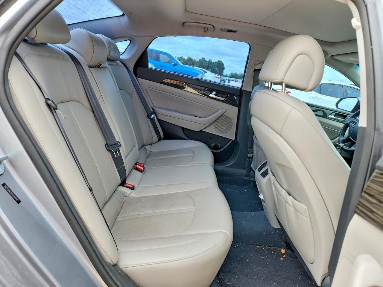 2015 Hyundai Sonata Limited Silver vin: 5NPE34AF6FH044944