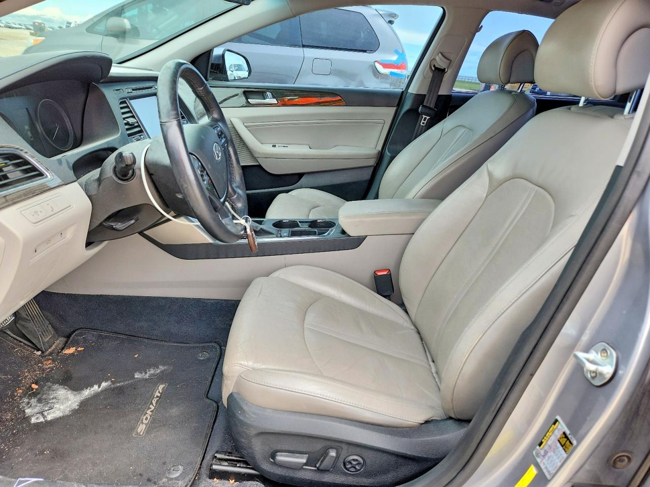 2015 Hyundai Sonata Limited Silver vin: 5NPE34AF6FH044944