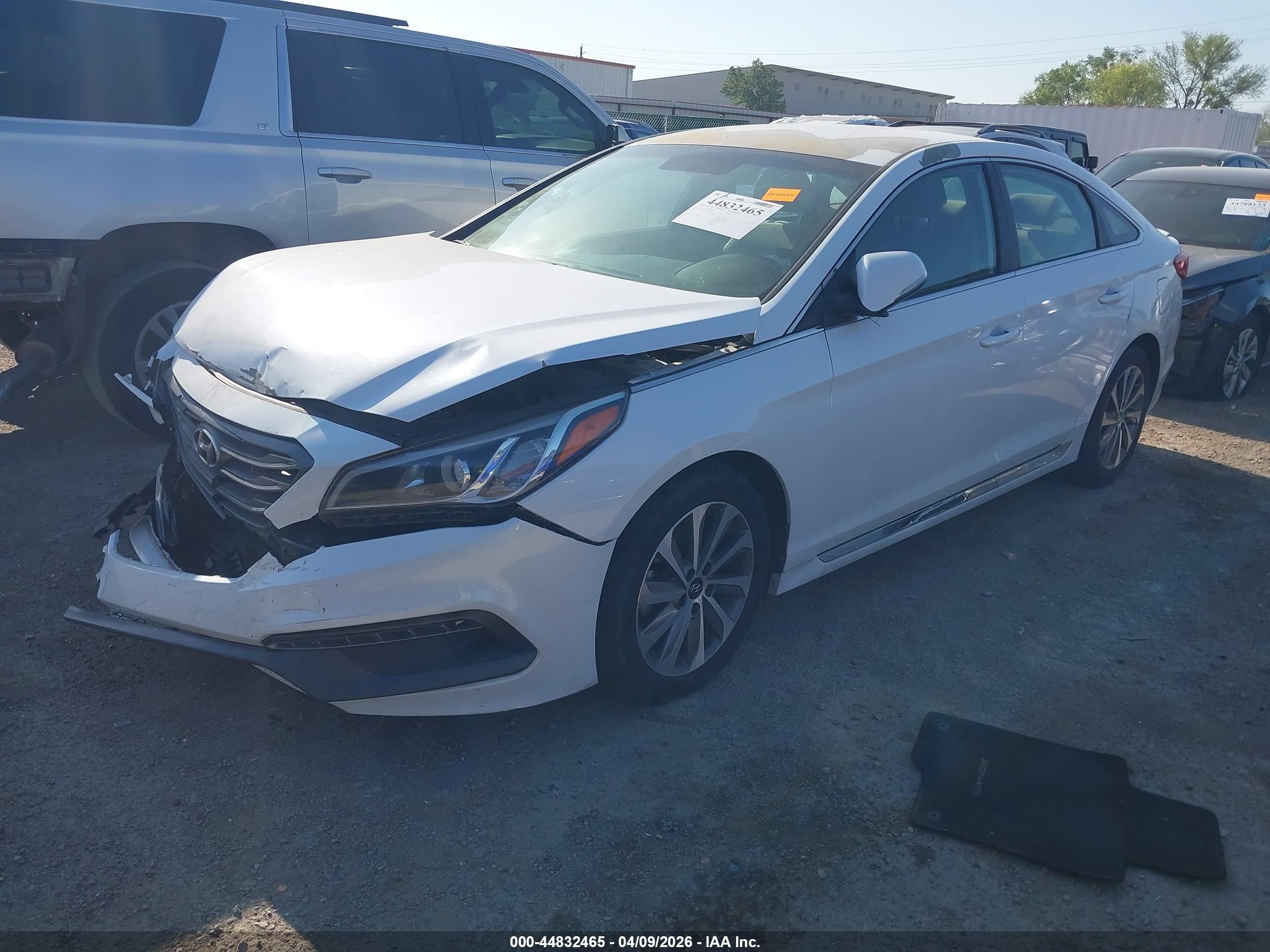 2015 Hyundai Sonata Sport White vin: 5NPE34AF6FH046645