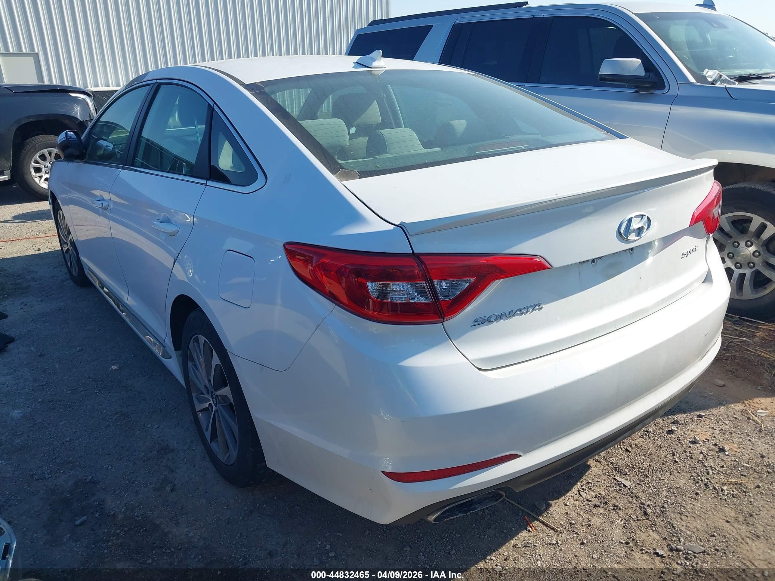 2015 Hyundai Sonata Sport White vin: 5NPE34AF6FH046645
