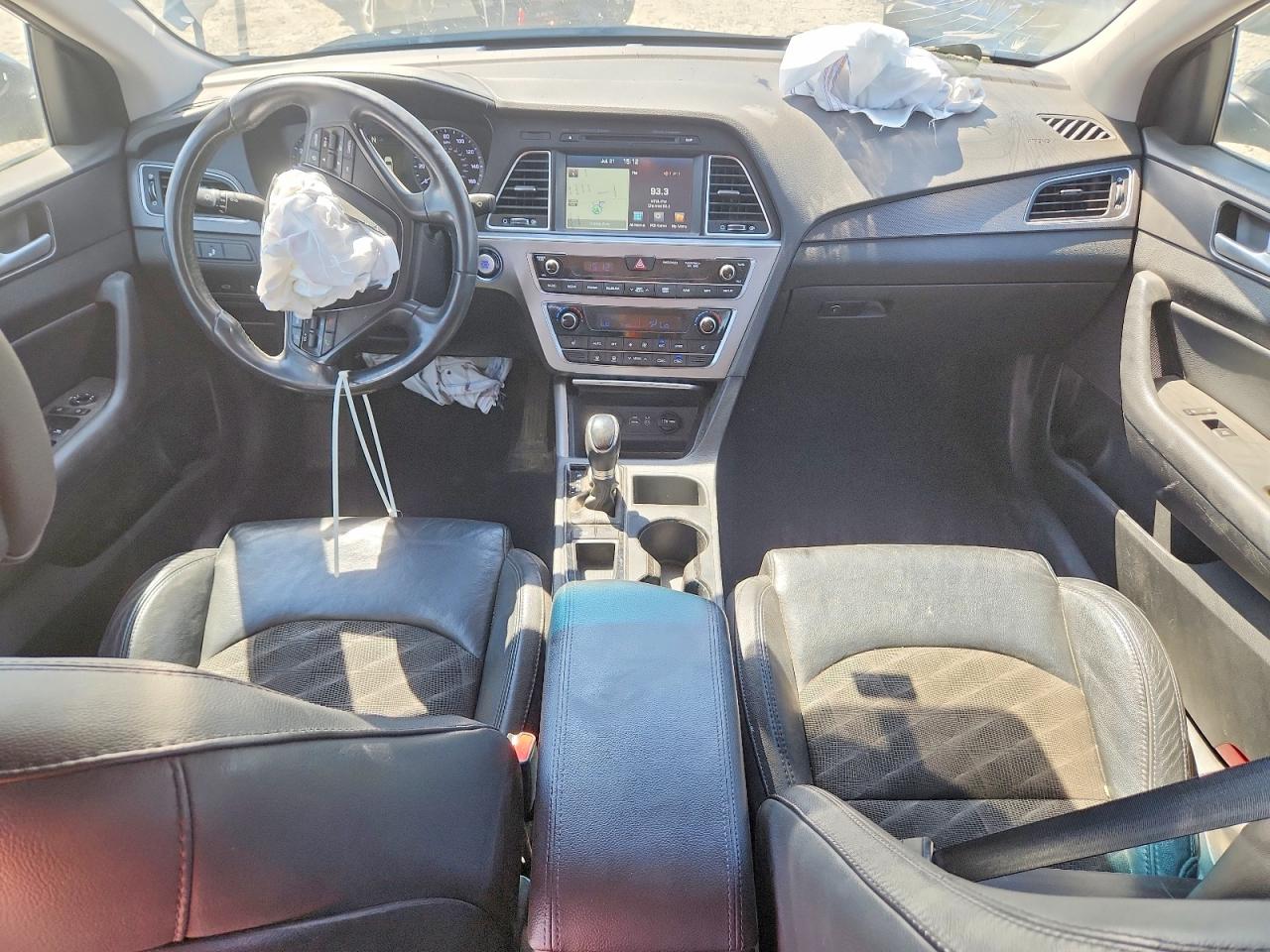 2015 Hyundai Sonata Sport Черный vin: 5NPE34AF6FH086384