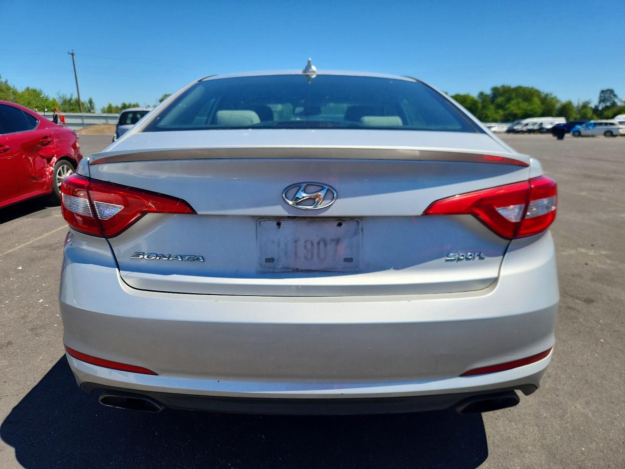 2015 Hyundai Sonata Sport Silver vin: 5NPE34AF6FH091133