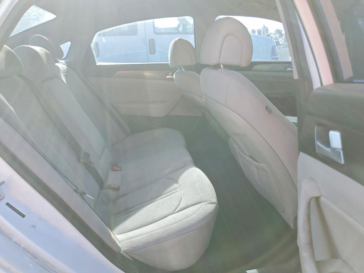 2015 Hyundai Sonata Sport White vin: 5NPE34AF6FH097739