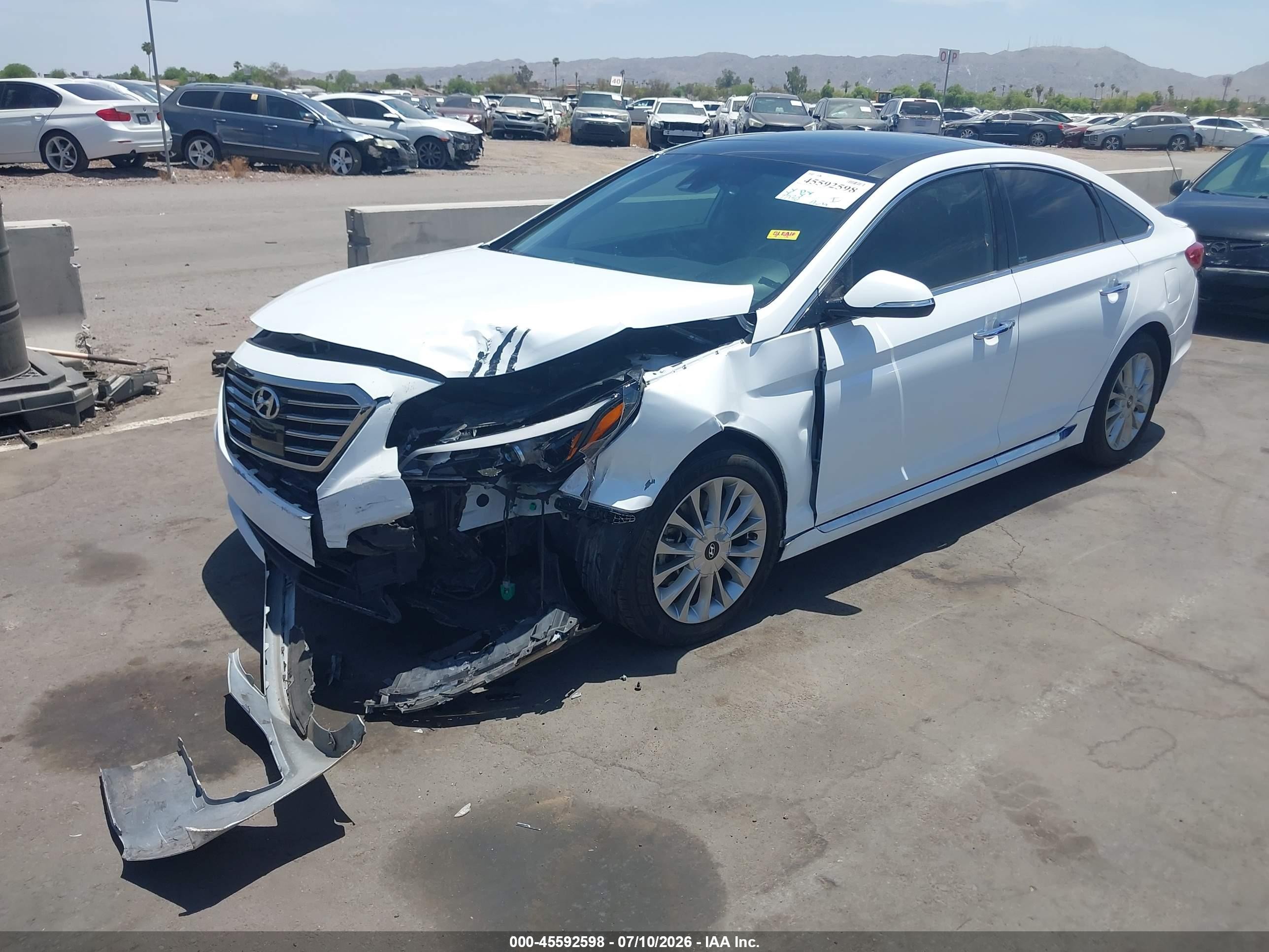2015 Hyundai Sonata Limited White vin: 5NPE34AF6FH117469