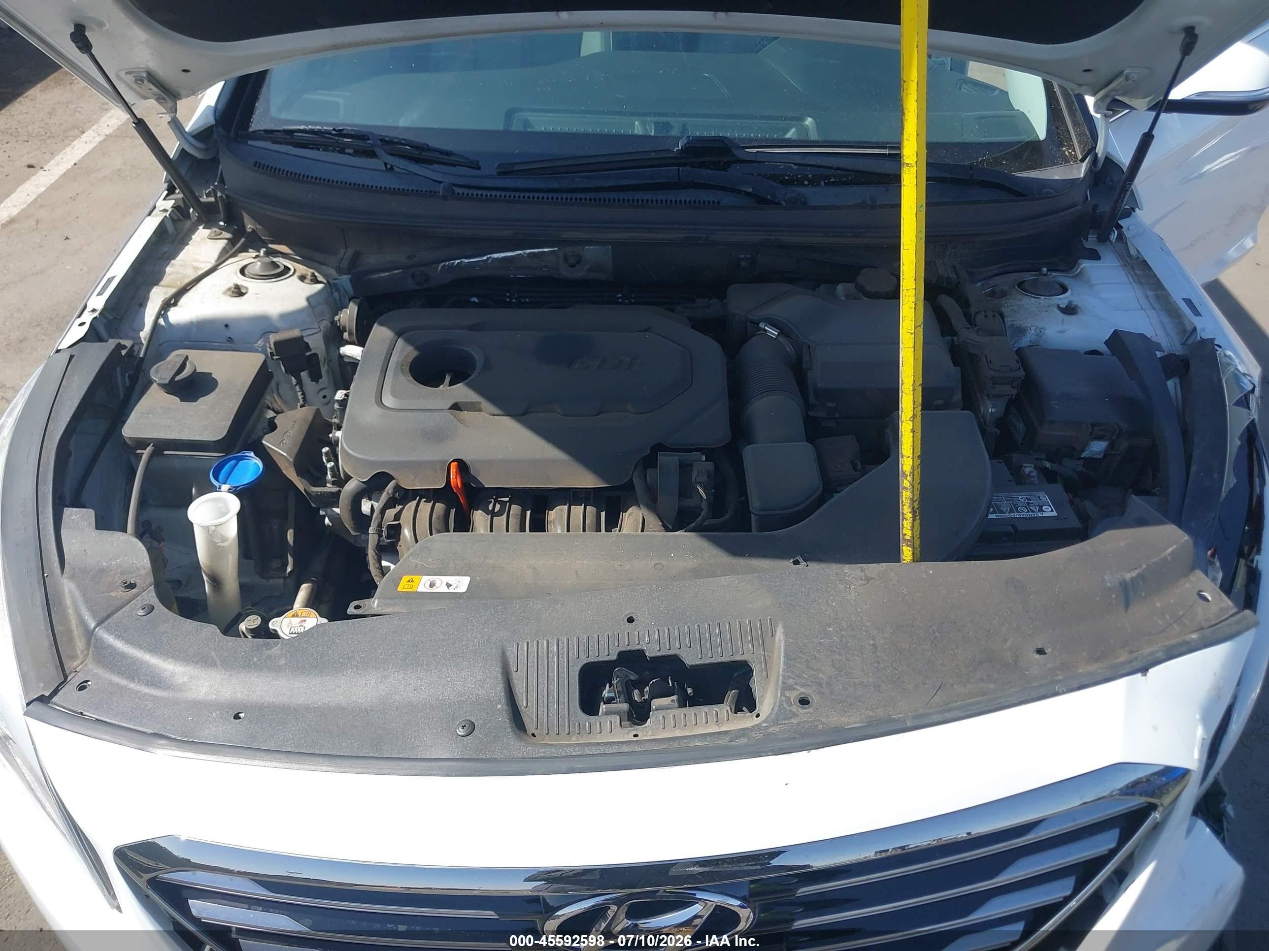 2015 Hyundai Sonata Limited White vin: 5NPE34AF6FH117469