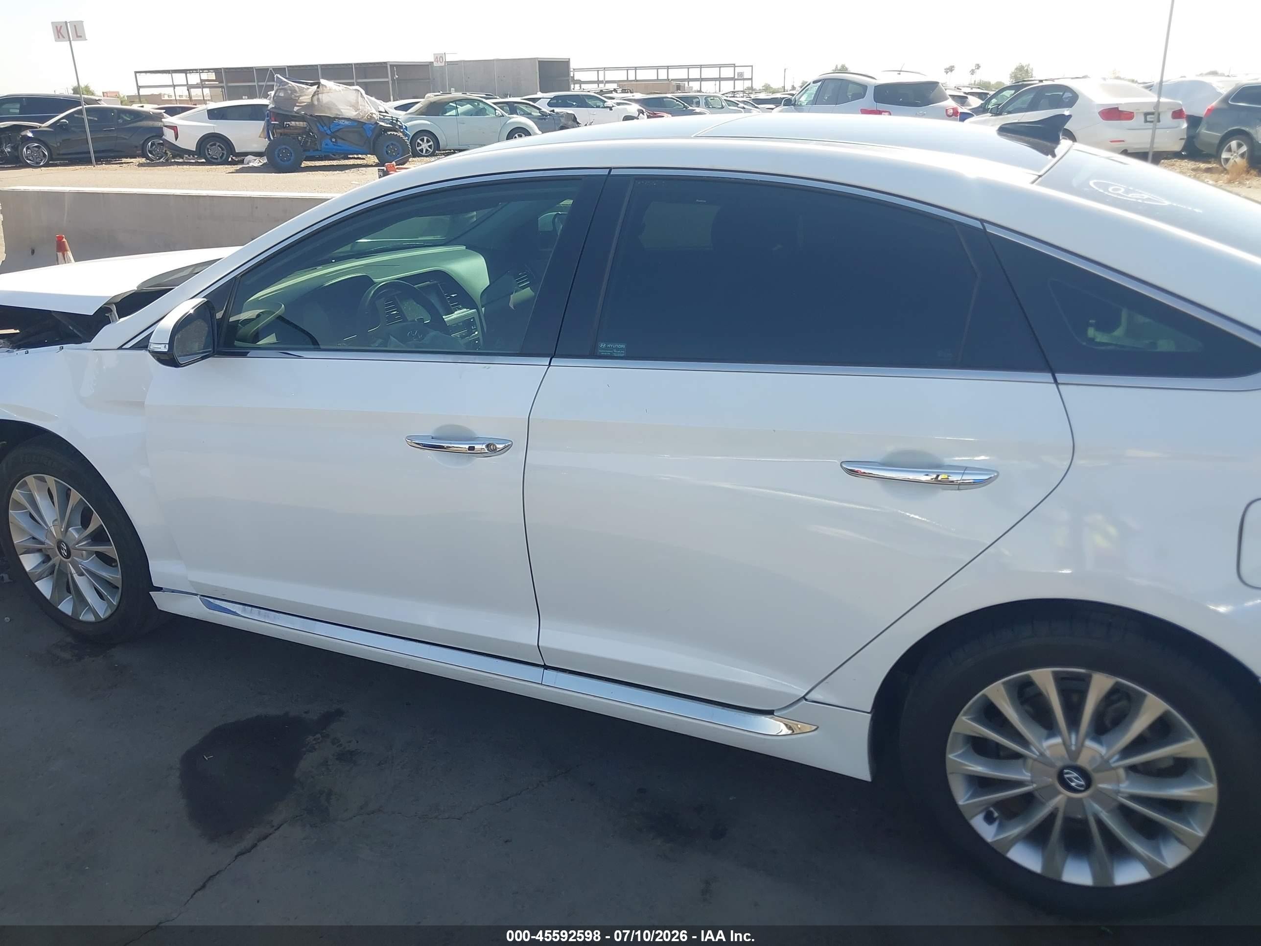 2015 Hyundai Sonata Limited White vin: 5NPE34AF6FH117469