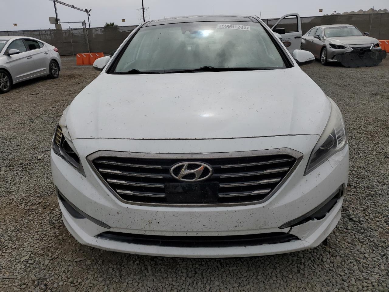 2015 Hyundai Sonata Limited White vin: 5NPE34AF6FH129203