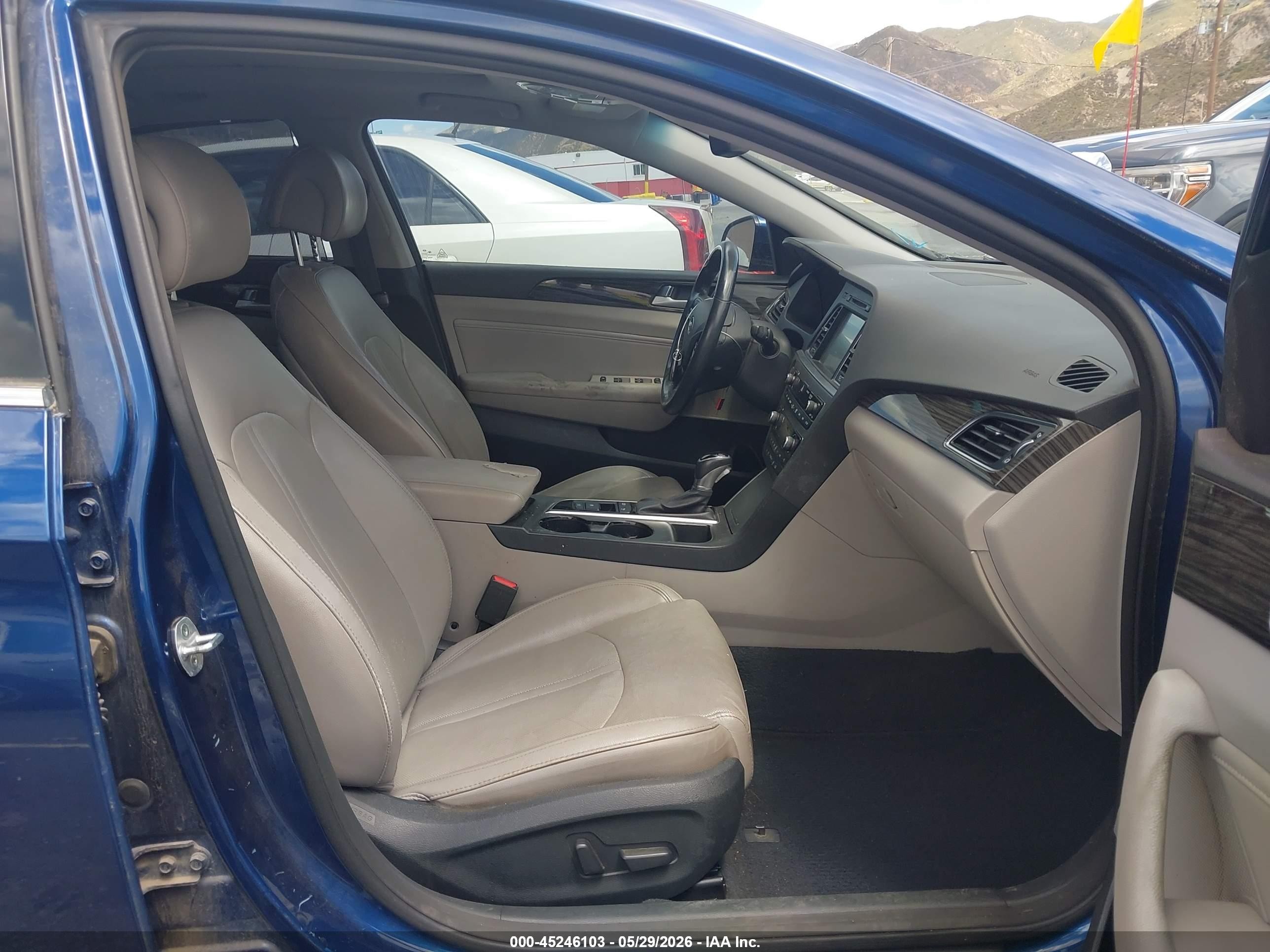 2015 Hyundai Sonata Limited Blue vin: 5NPE34AF6FH166302