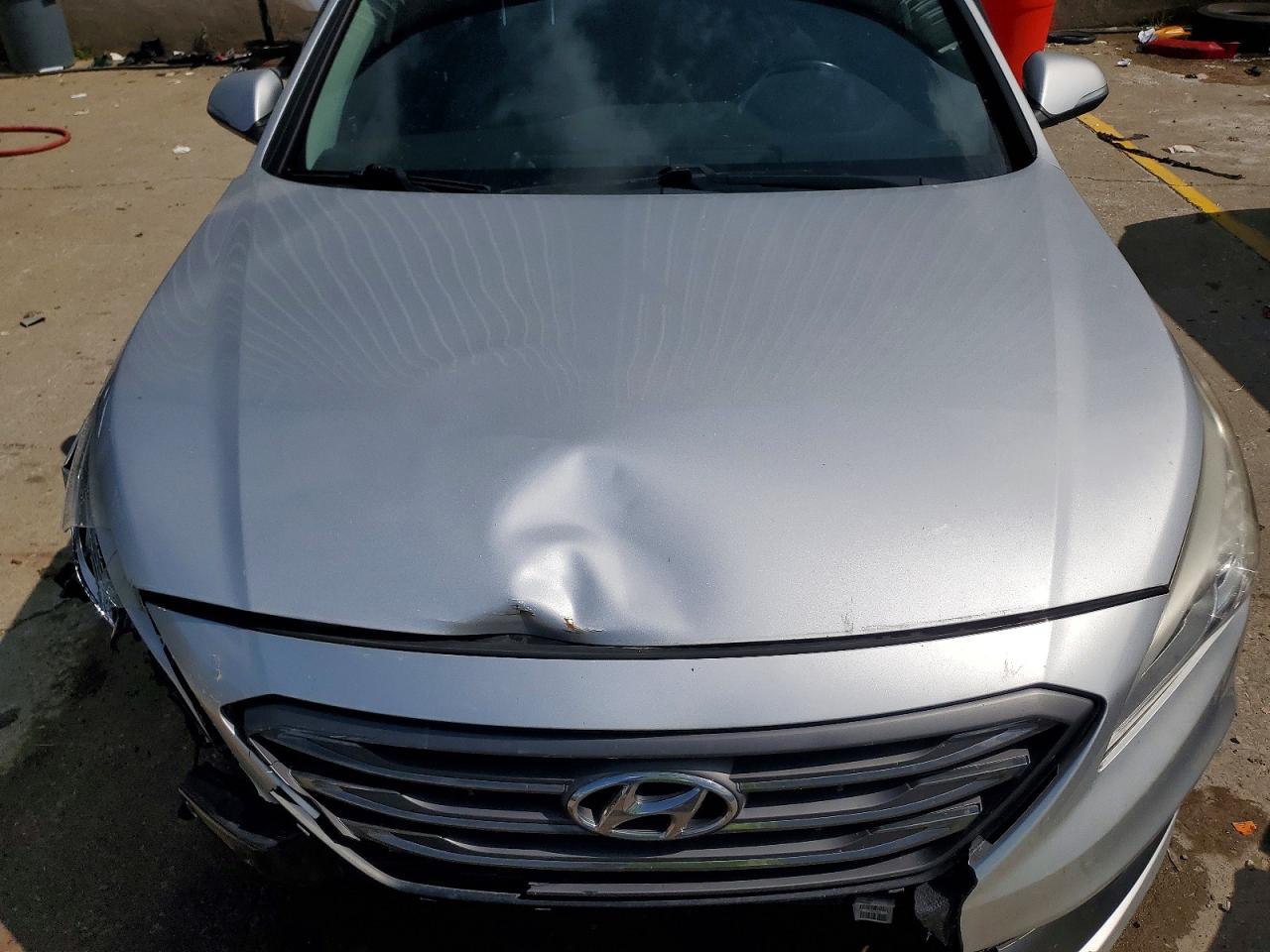 2015 Hyundai Sonata Sport Silver vin: 5NPE34AF6FH178918