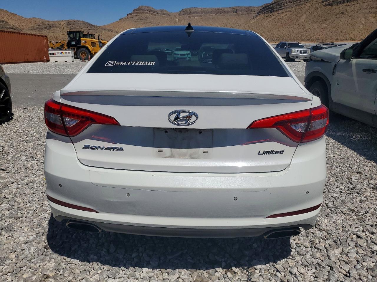 2015 Hyundai Sonata Limited Белый vin: 5NPE34AF6FH183987