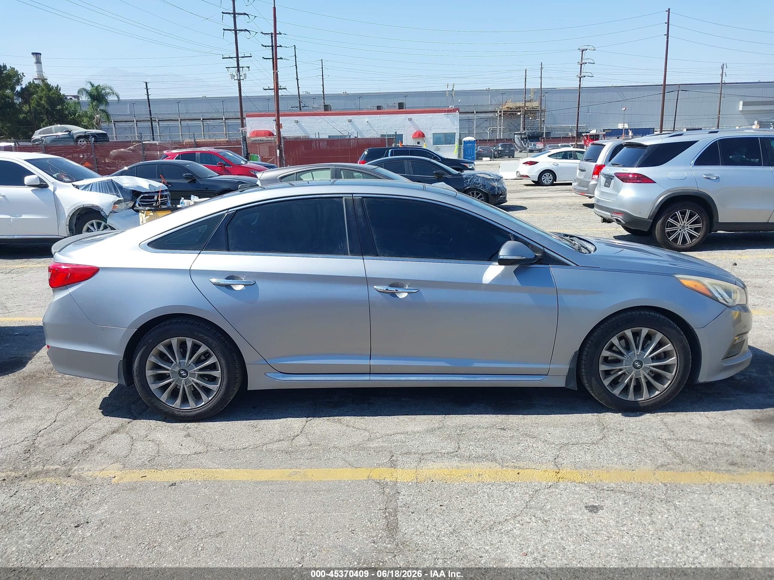 2015 Hyundai Sonata Limited Silver vin: 5NPE34AF6FH198585