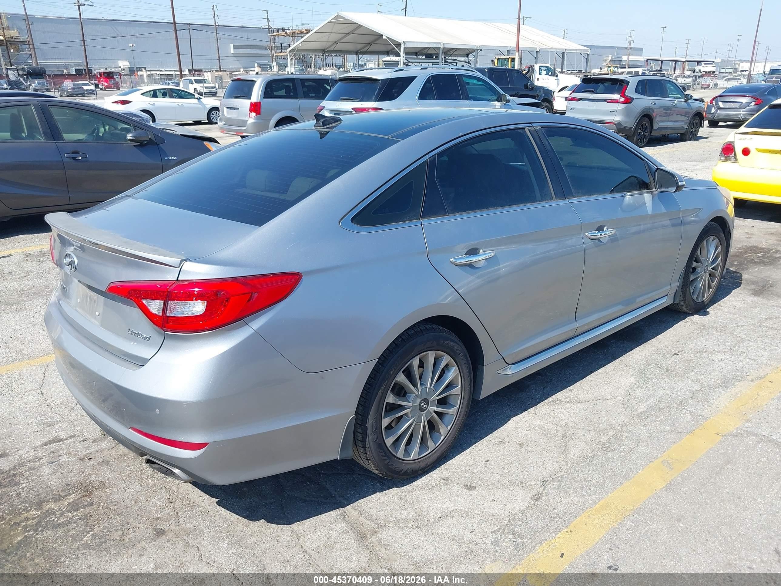 2015 Hyundai Sonata Limited Silver vin: 5NPE34AF6FH198585