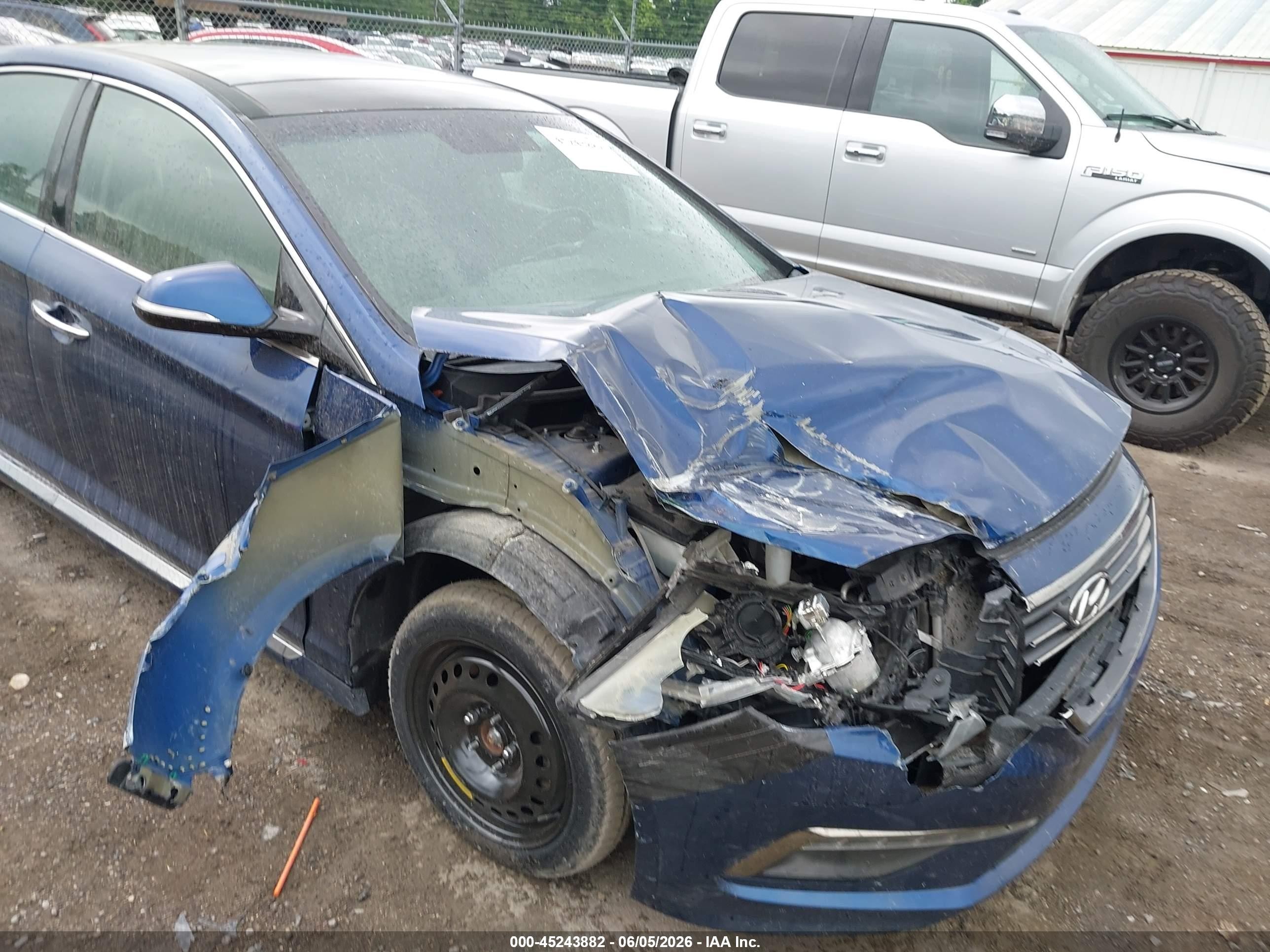 2015 Hyundai Sonata Limited Blue vin: 5NPE34AF6FH200724