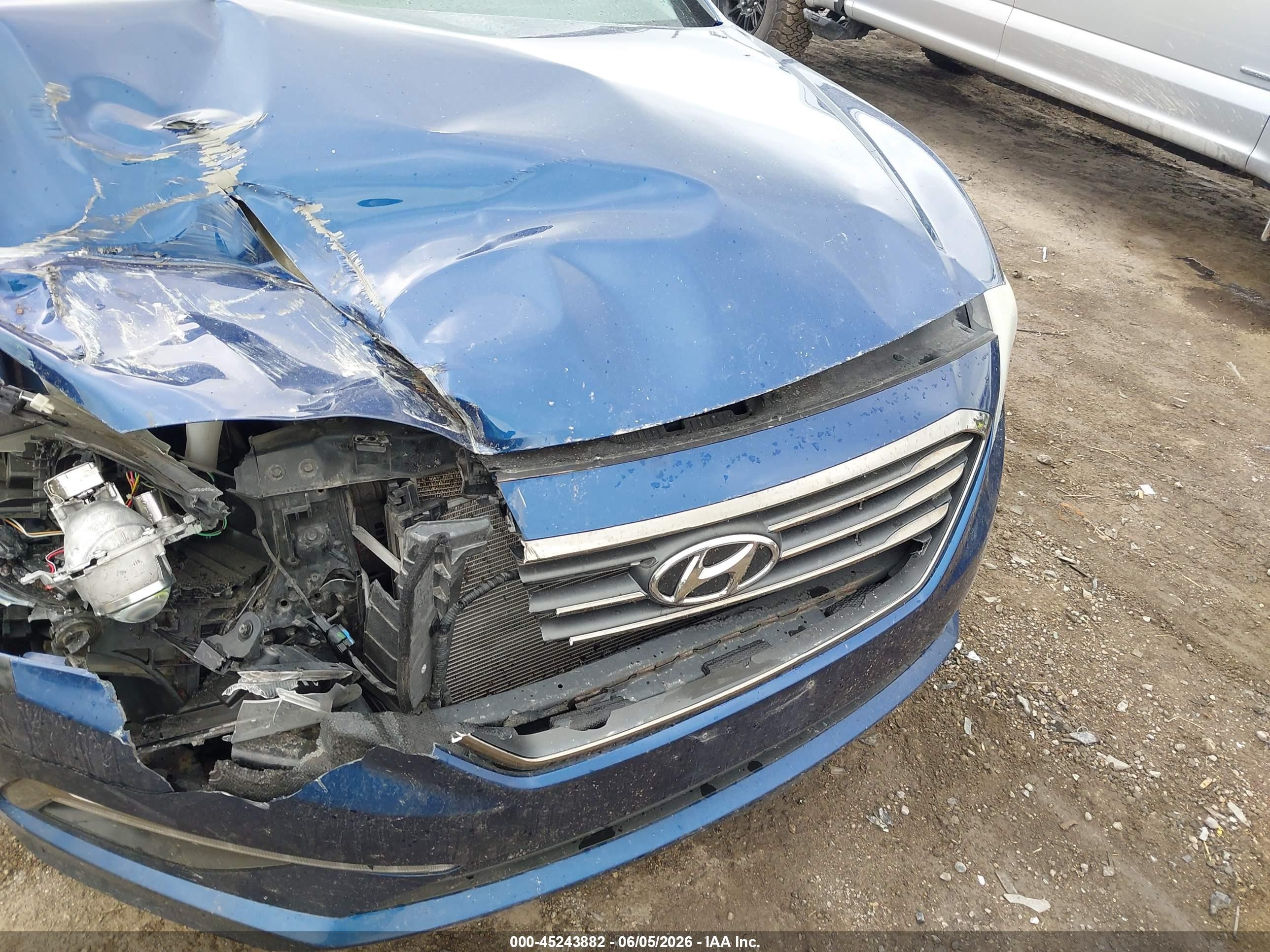 2015 Hyundai Sonata Limited Blue vin: 5NPE34AF6FH200724