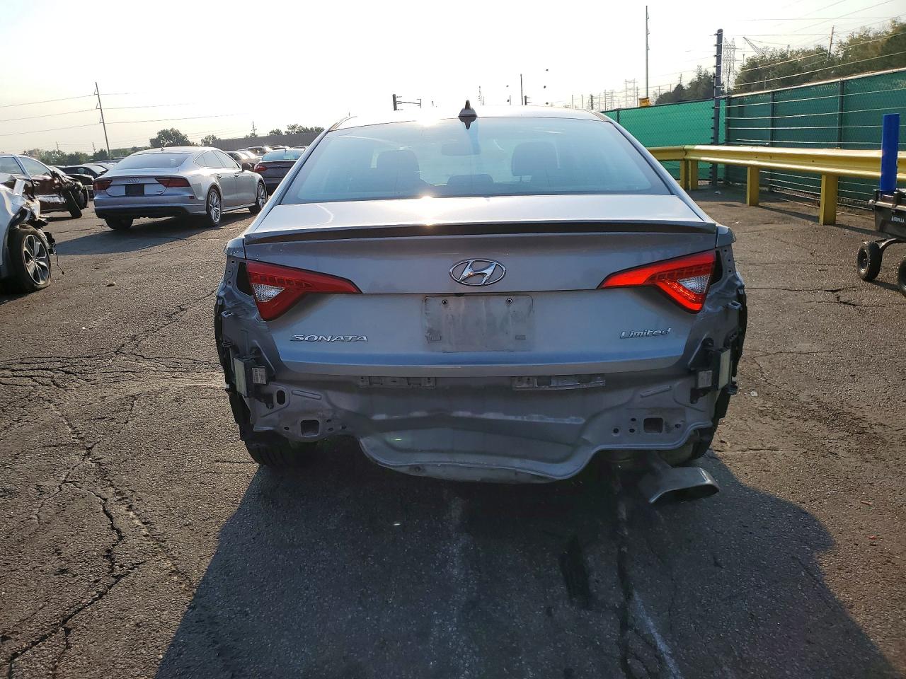 2015 Hyundai Sonata Limited Gray vin: 5NPE34AF6FH222187