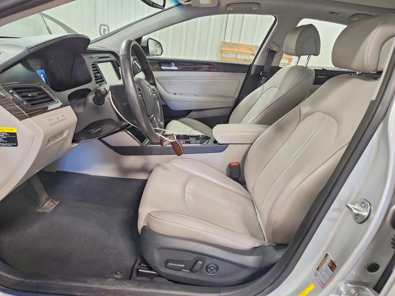 2015 Hyundai Sonata Limited Silver vin: 5NPE34AF6FH247963