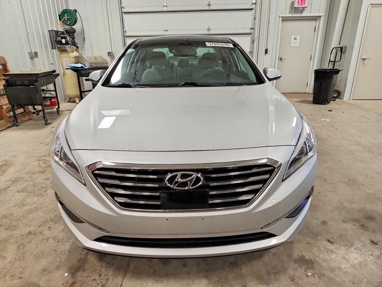 2015 Hyundai Sonata Limited Silver vin: 5NPE34AF6FH247963