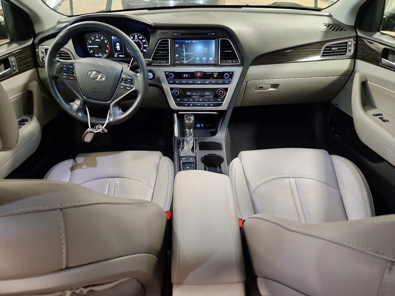 2015 Hyundai Sonata Limited Silver vin: 5NPE34AF6FH247963