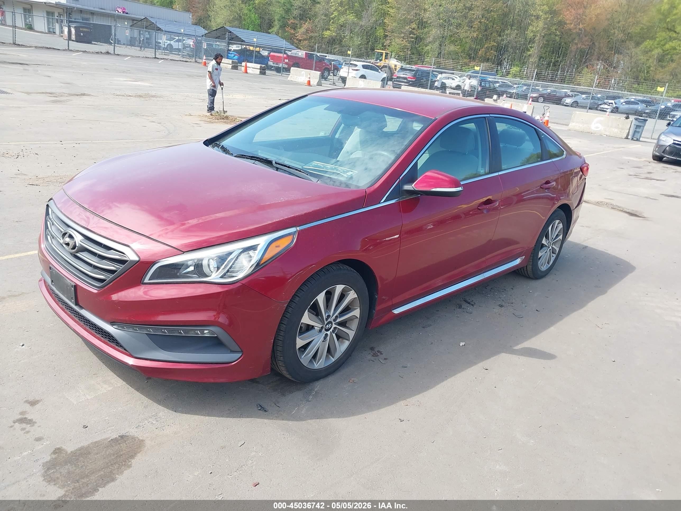 2015 Hyundai Sonata Sport Red vin: 5NPE34AF6FH248143