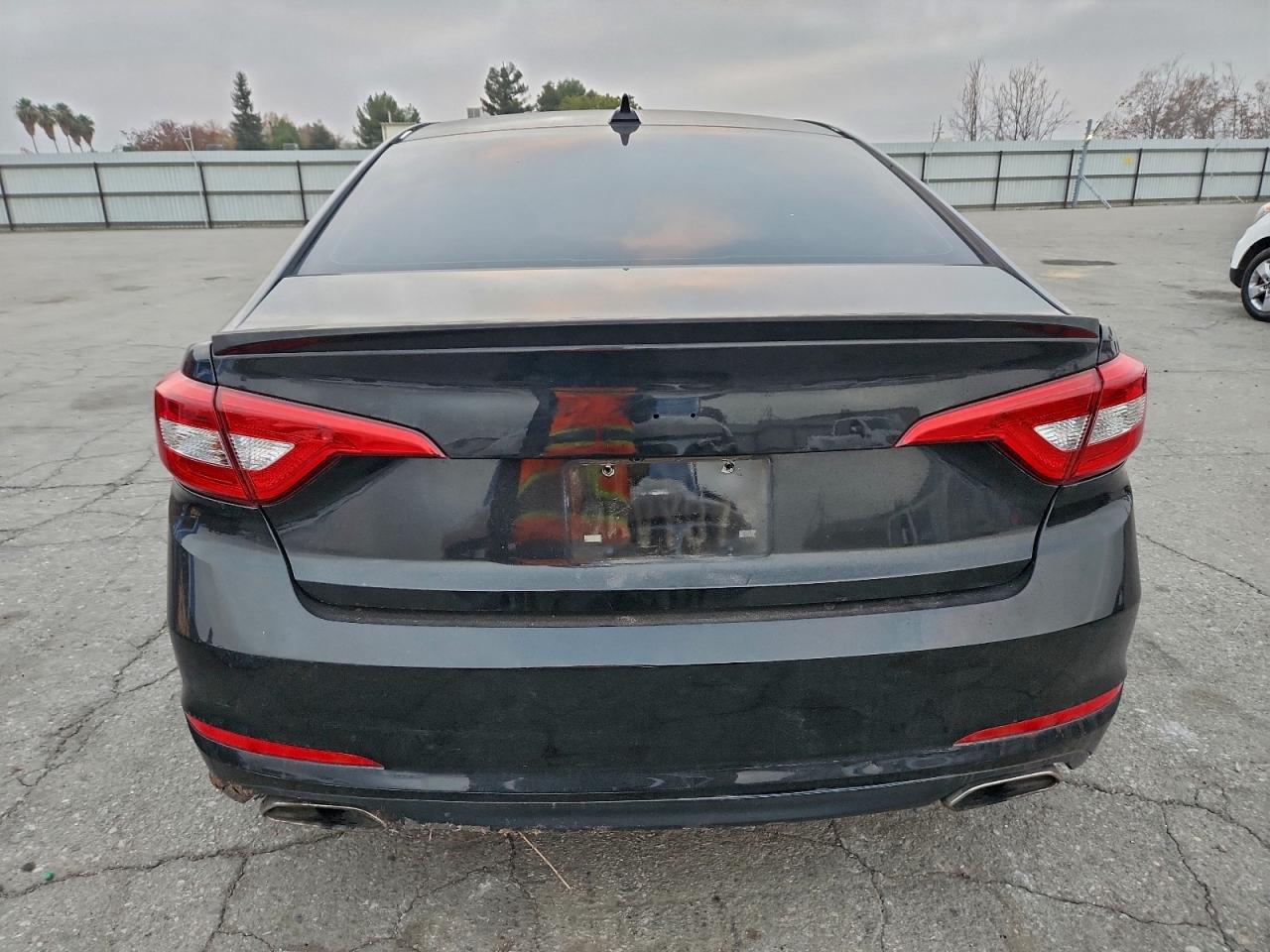 2015 Hyundai Sonata Sport Black vin: 5NPE34AF6FH251804