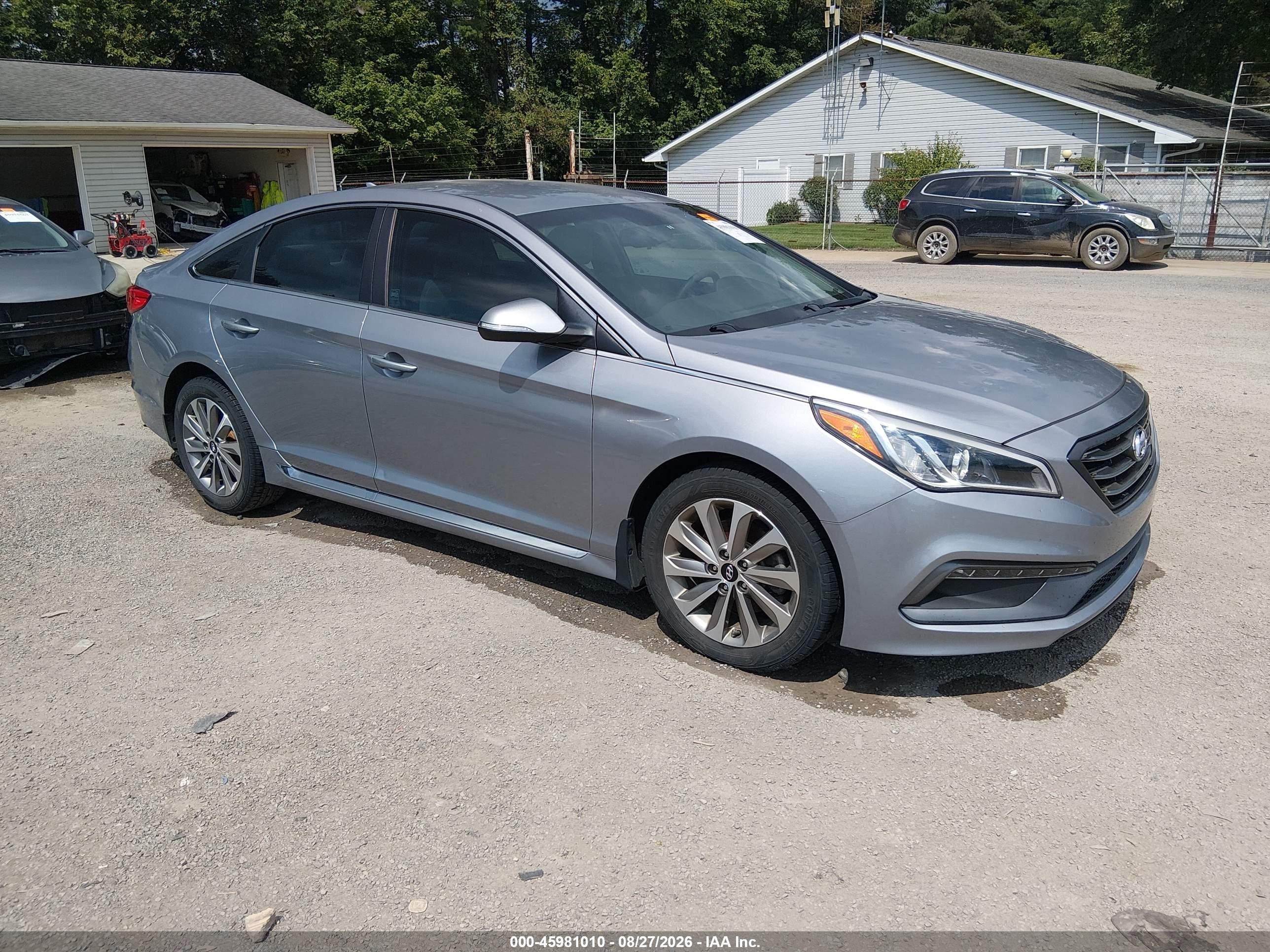 2016 Hyundai Sonata Sport Silver vin: 5NPE34AF6GH262383