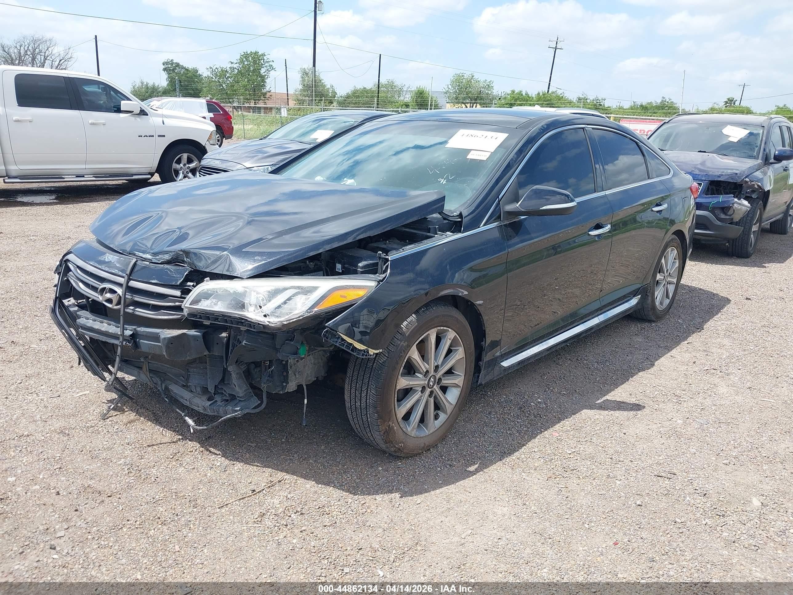 2016 Hyundai Sonata Limited Черный vin: 5NPE34AF6GH425498