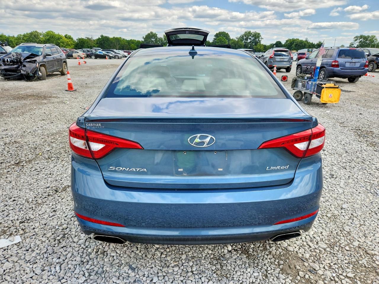 2016 Hyundai Sonata Limited Blue vin: 5NPE34AF6GH433925