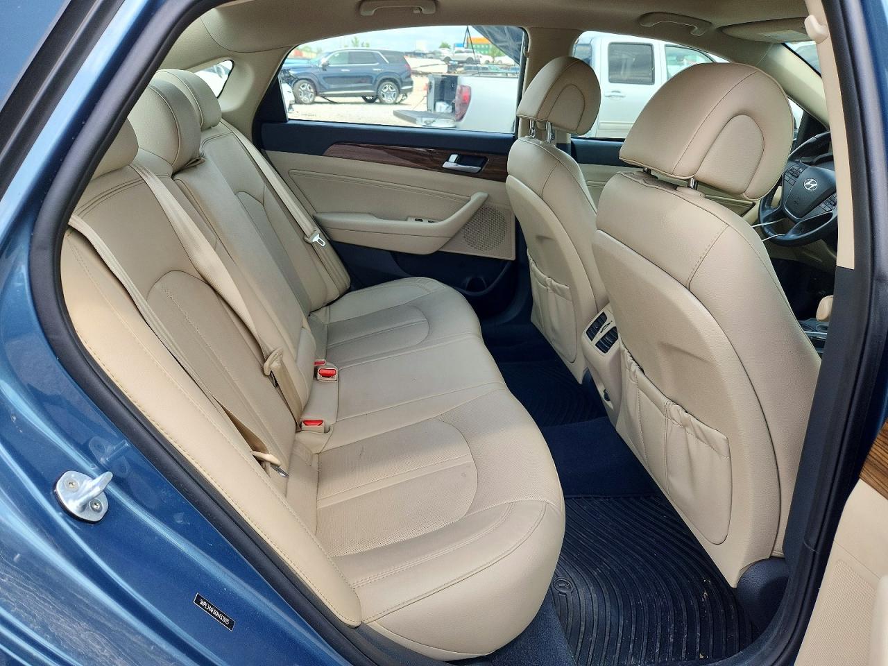 2016 Hyundai Sonata Limited Blue vin: 5NPE34AF6GH433925