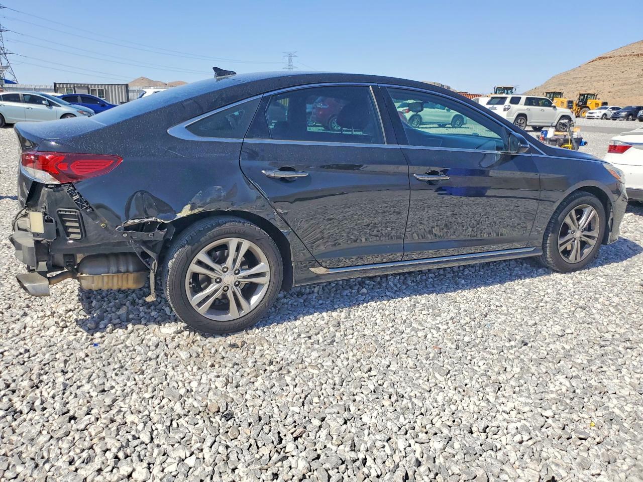 2018 Hyundai Sonata Sport Black vin: 5NPE34AF6JH630889