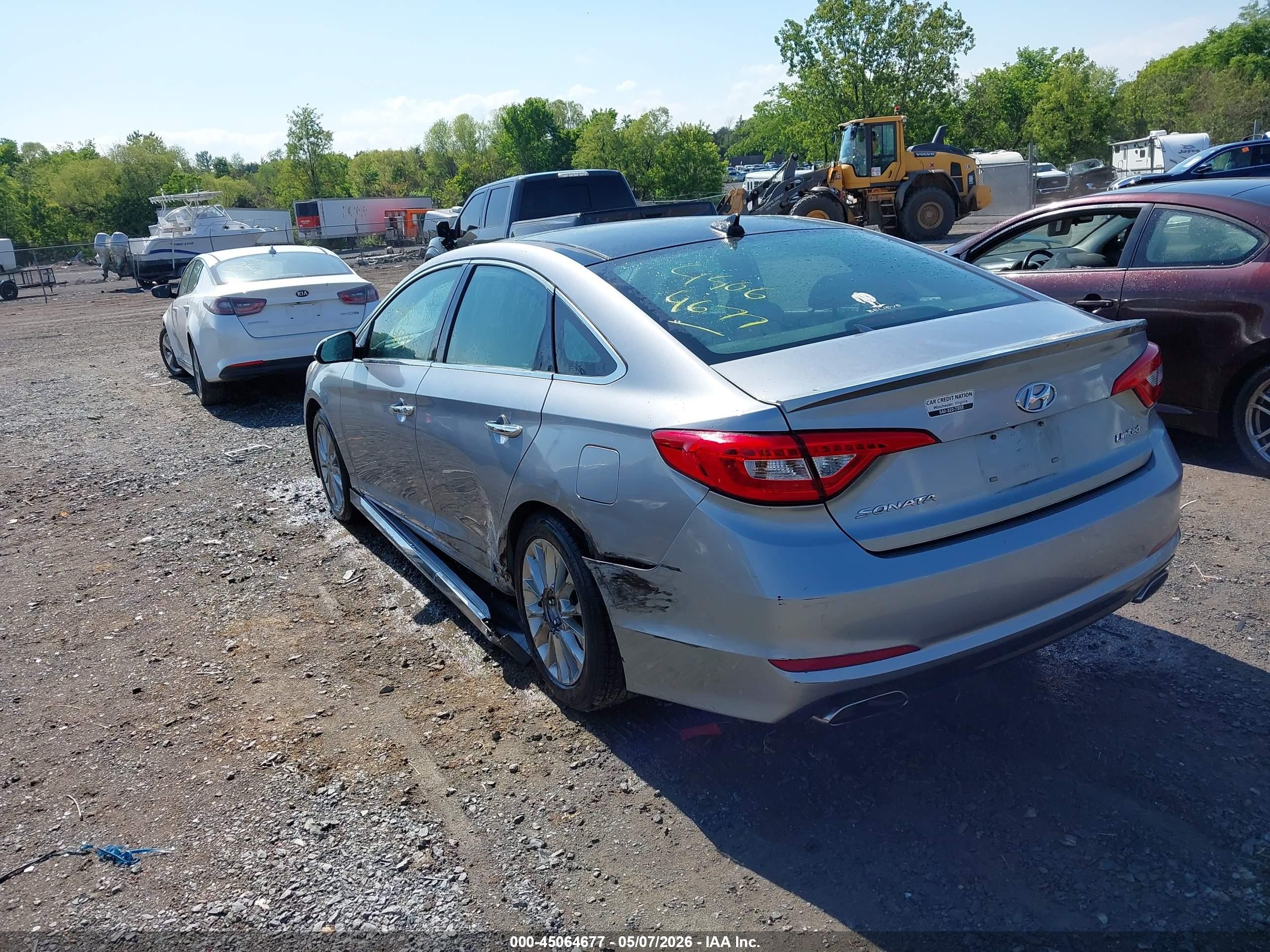 2015 Hyundai Sonata Limited Silver vin: 5NPE34AF7FH012651