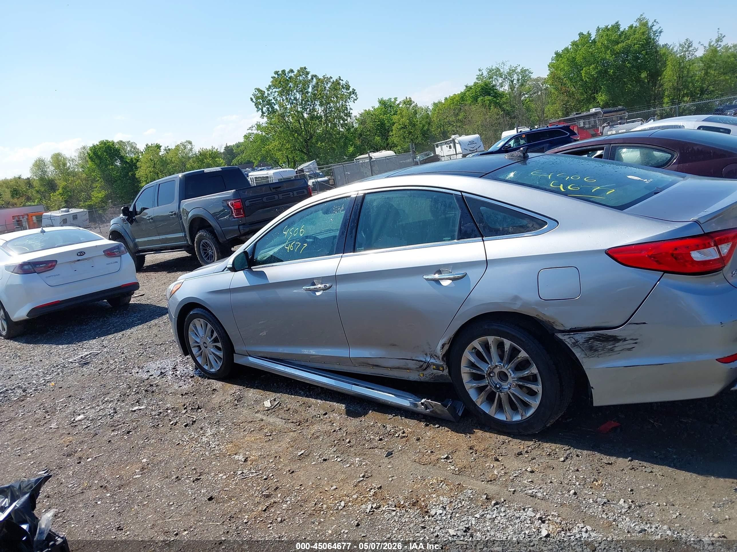 2015 Hyundai Sonata Limited Silver vin: 5NPE34AF7FH012651