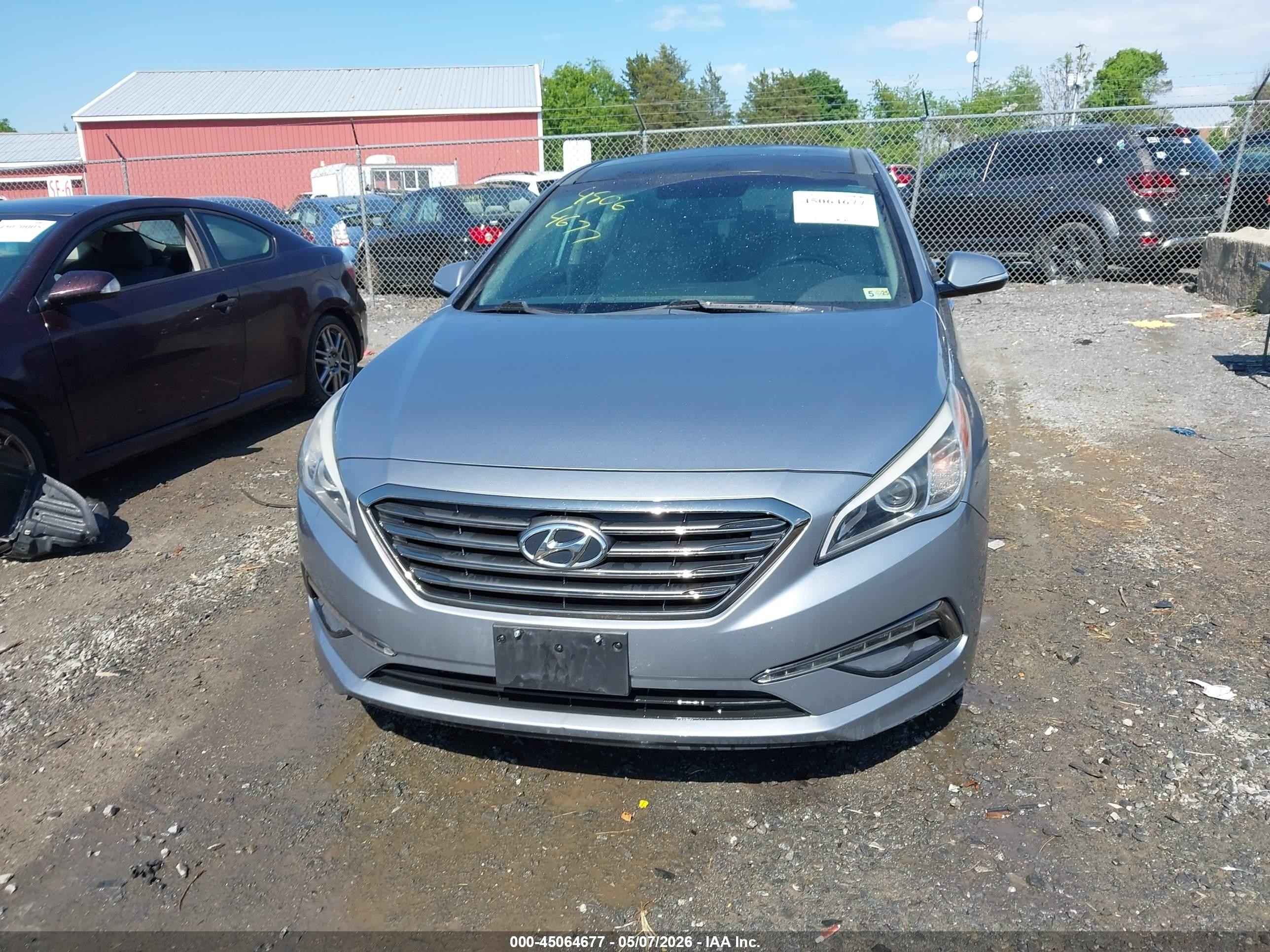 2015 Hyundai Sonata Limited Silver vin: 5NPE34AF7FH012651