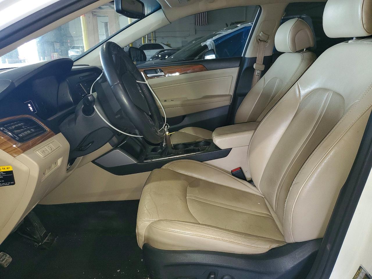 2015 Hyundai Sonata Limited Белый vin: 5NPE34AF7FH013427