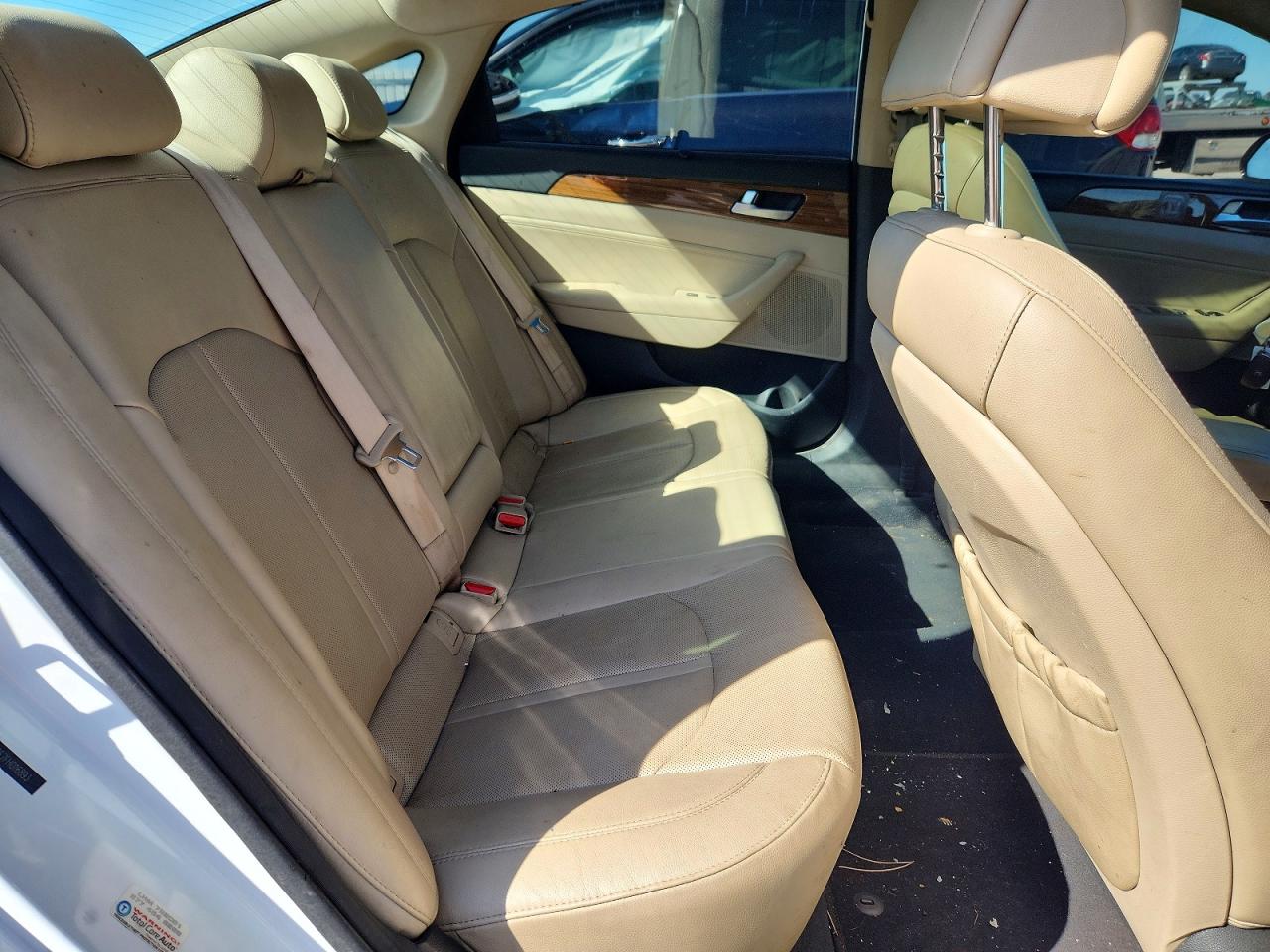 2015 Hyundai Sonata Limited White vin: 5NPE34AF7FH016893